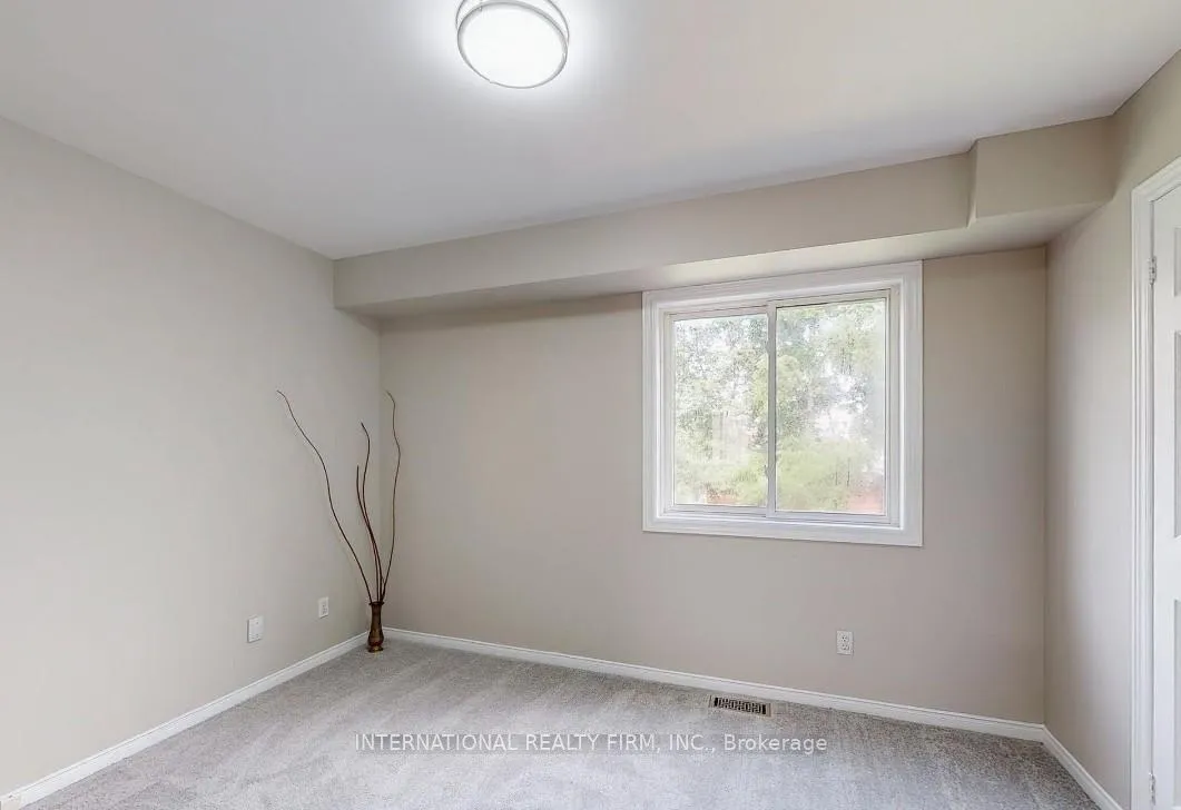 Photo 7 of Unit Main, 6 English Street, Brampton, Brampton West — HOMEH