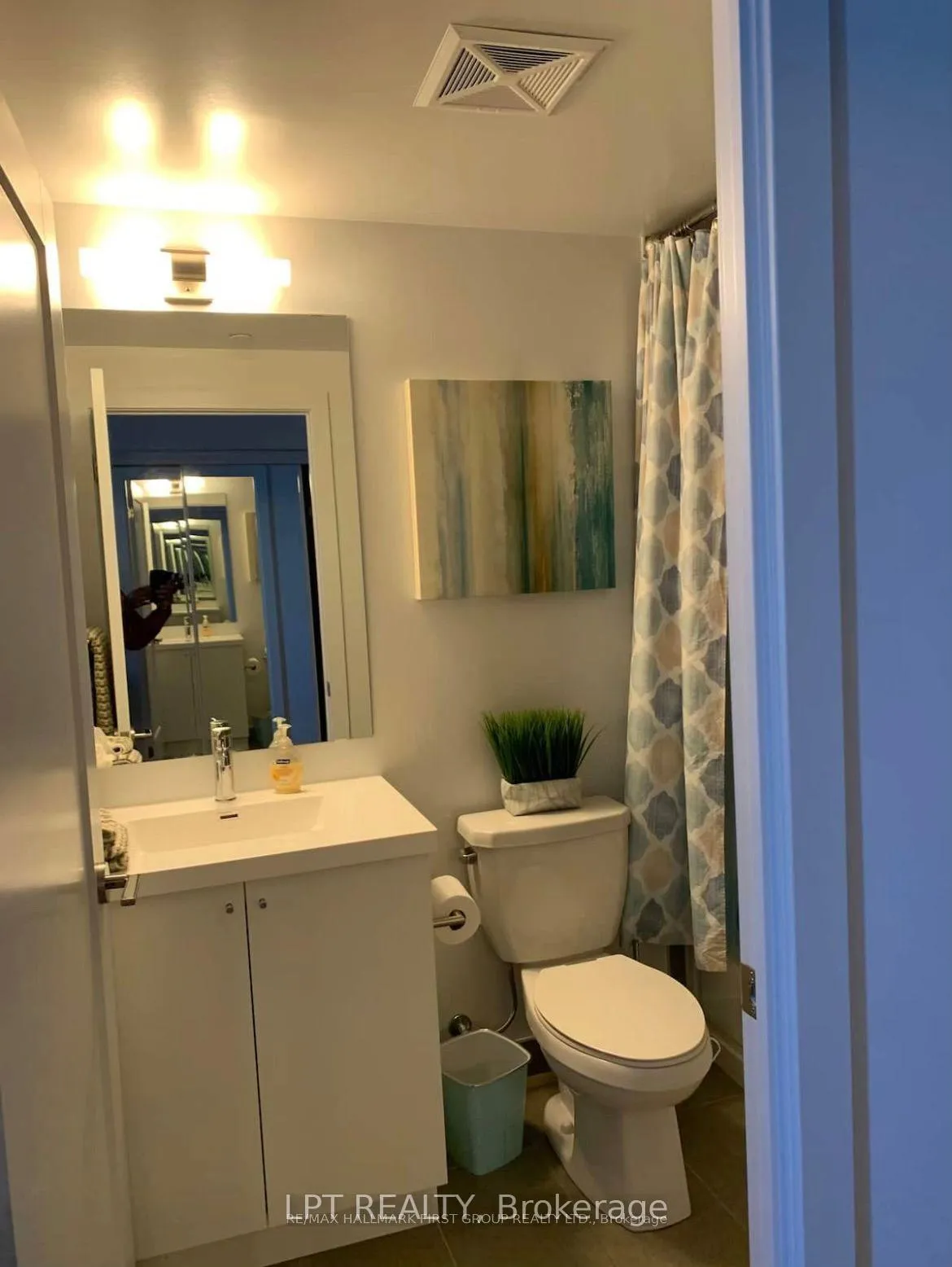 Photo 6 of Unit 1114, 2550 Simcoe Street N, Oshawa, Windfields — HOMEH
