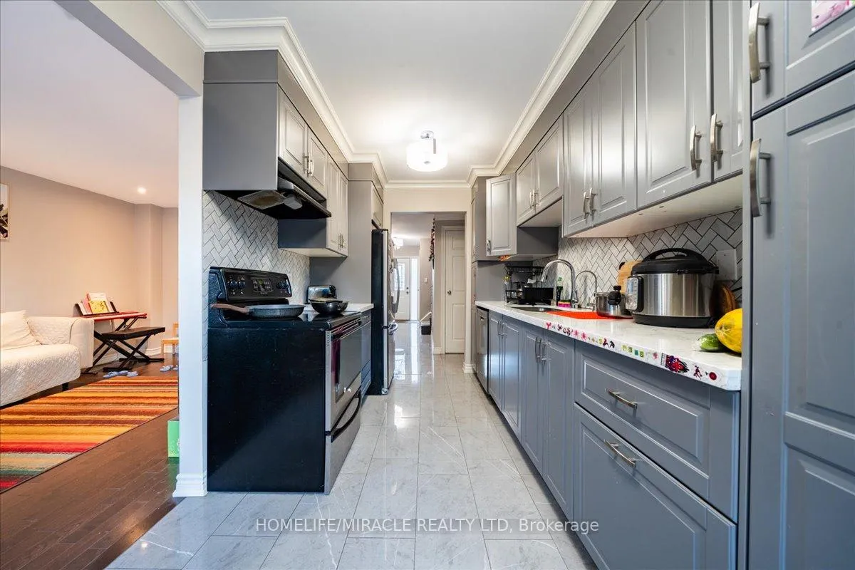 Photo 43 of 613 Galloway Crescent, Mississauga, Creditview — HOMEH