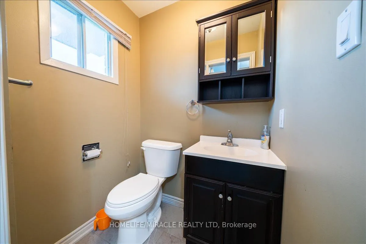 Photo 49 of 613 Galloway Crescent, Mississauga, Creditview — HOMEH