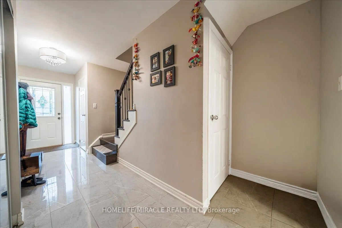 Photo 62 of 613 Galloway Crescent, Mississauga, Creditview — HOMEH
