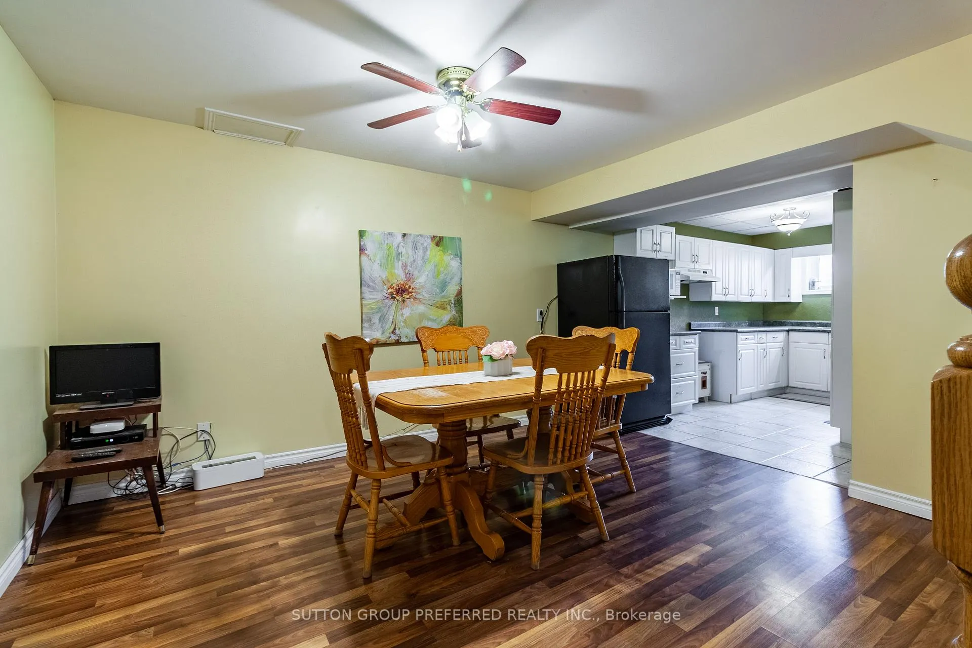Photo 35 of 8034 Imperial Road, Malahide, Rural Malahide — HOMEH
