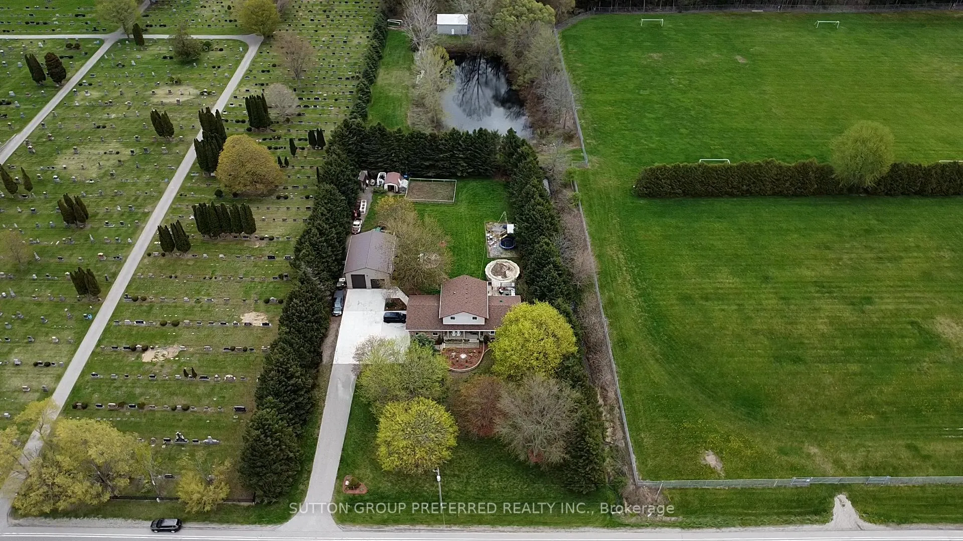 Photo 45 of 8034 Imperial Road, Malahide, Rural Malahide — HOMEH