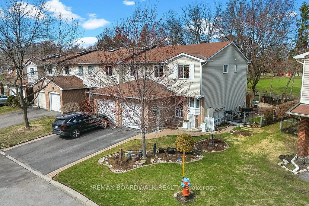 Photo 1 of 1111 Des Forets Avenue, Ottawa, Convent Glen North — HOMEH