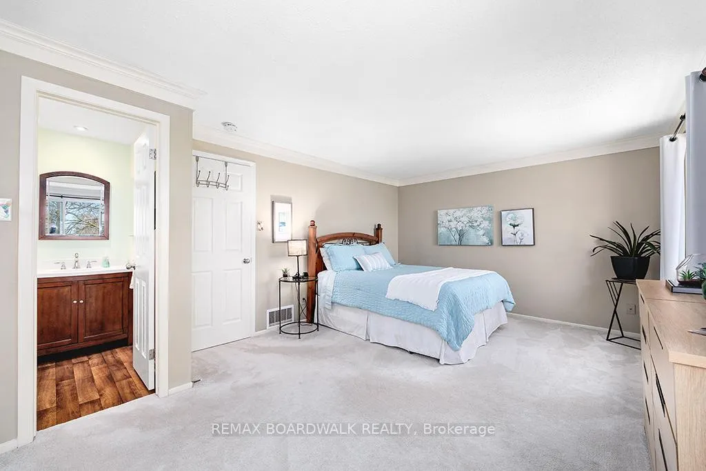 Photo 24 of 1111 Des Forets Avenue, Ottawa, Convent Glen North — HOMEH