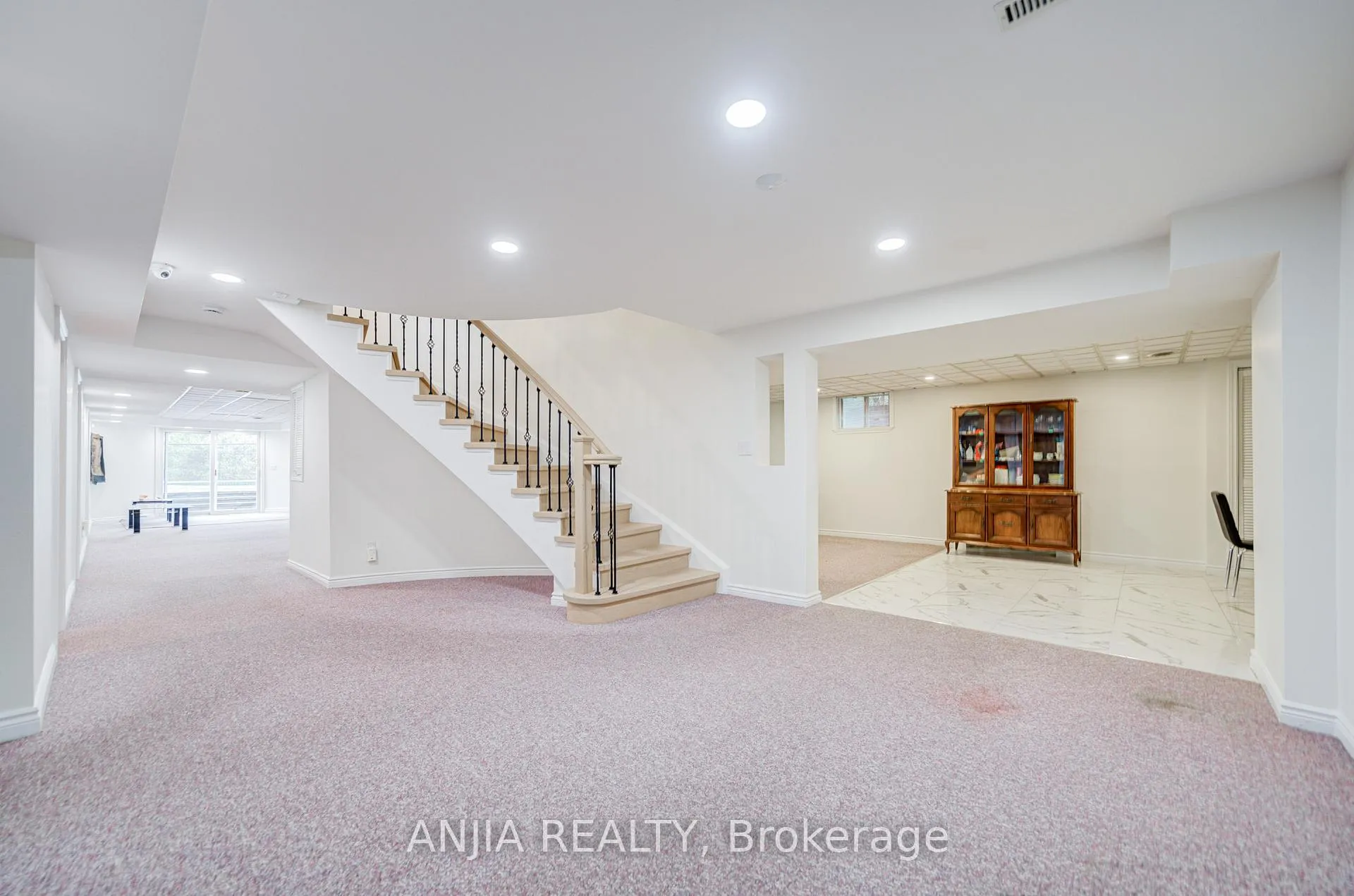 Photo 36 of 20 Country Estates Drive, Markham, Cachet — HOMEH