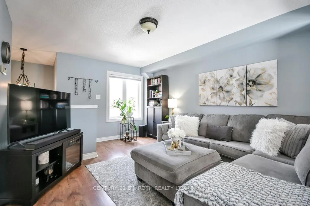 Photo 5 of 35 Hawthorne Crescent, Barrie, Ardagh — HOMEH