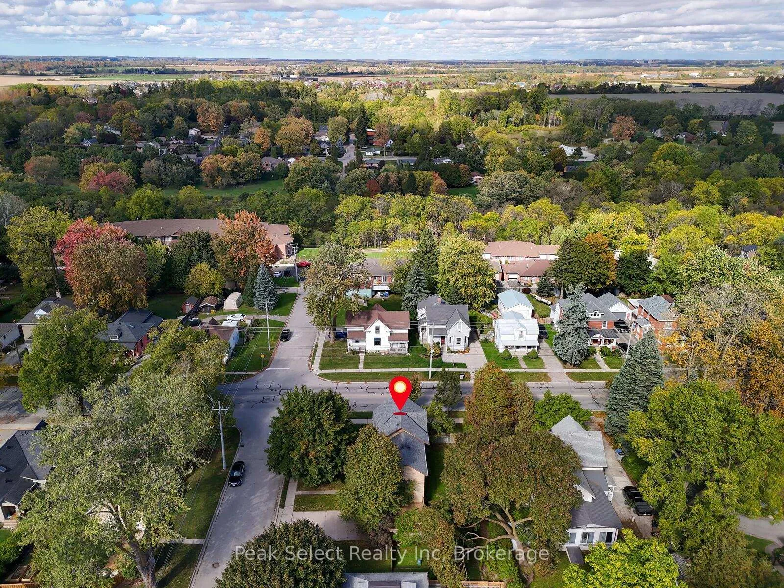 Photo 8 of 382 Queen Street E, St. Marys — HOMEH