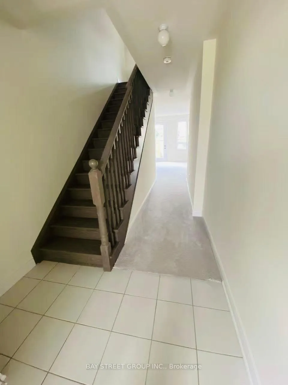Photo 5 of 255 Tennant Circle, Vaughan, Vellore Village — HOMEH