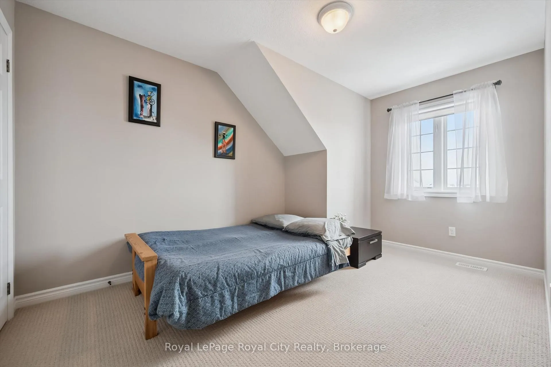 Photo 19 of Unit 28B, 15 Carere Crescent, Guelph, Victoria North — HOMEH