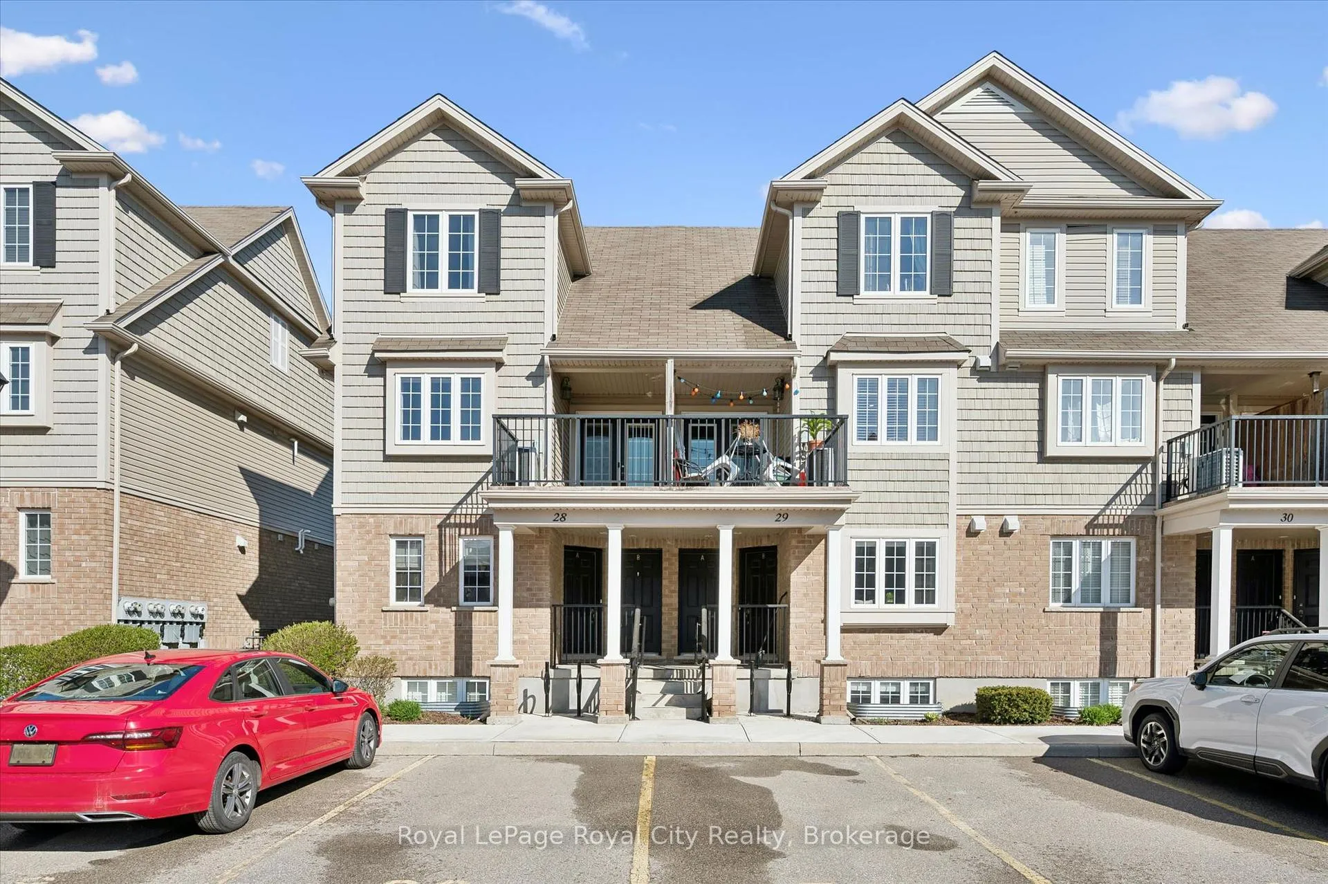 Photo 24 of Unit 28B, 15 Carere Crescent, Guelph, Victoria North — HOMEH