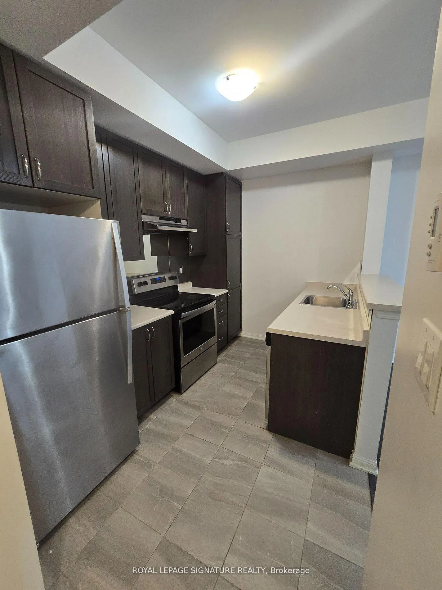 Photo 7 of Unit 142, 250 Sunny Meadow Boulevard, Brampton, Sandringham-Wellington — HOMEH