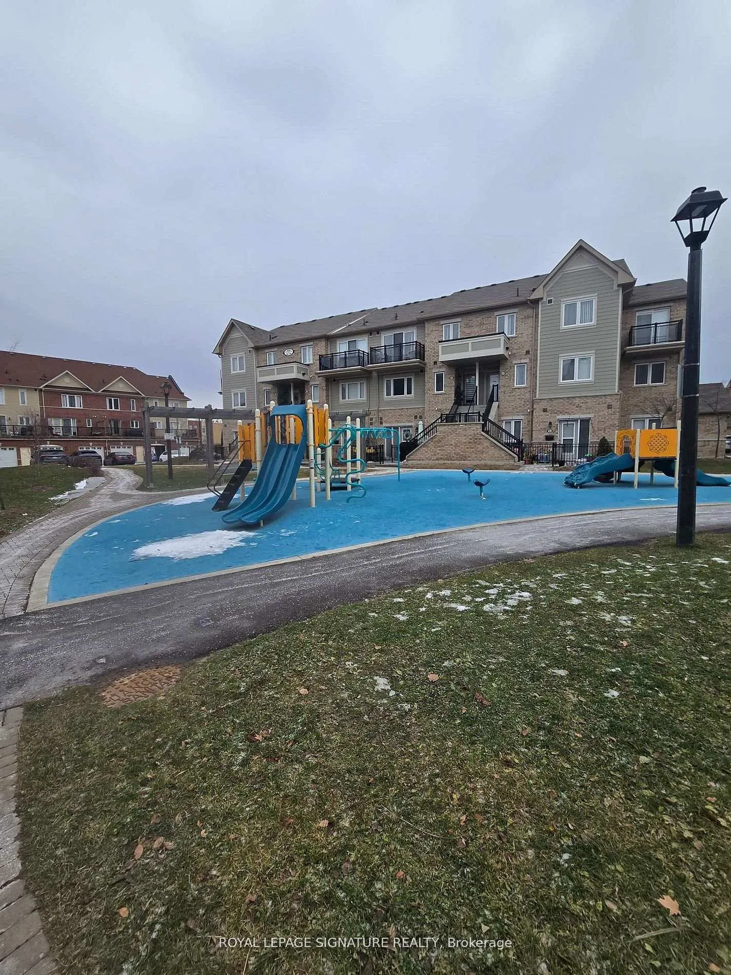 Photo 22 of Unit 142, 250 Sunny Meadow Boulevard, Brampton, Sandringham-Wellington — HOMEH