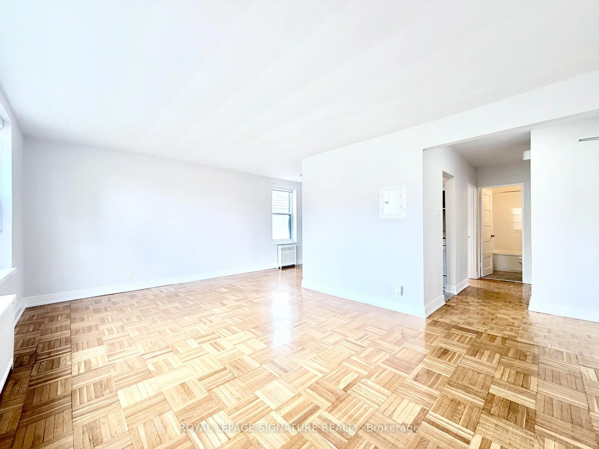 Photo 1 of Unit 201, 1545 Bathurst Street, Toronto, Forest Hill South — HOMEH