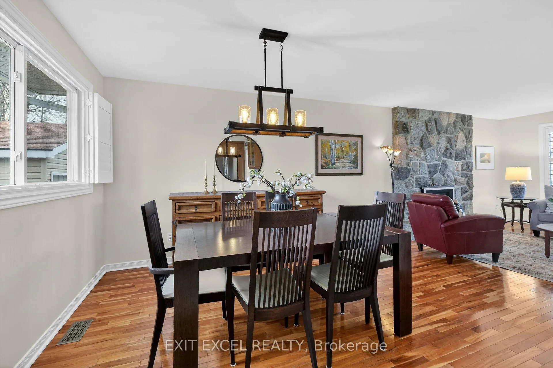 Photo 9 of 1554 Rosebella Avenue, Ottawa, Blossom Park/Kemp Park/Findlay Creek — HOMEH