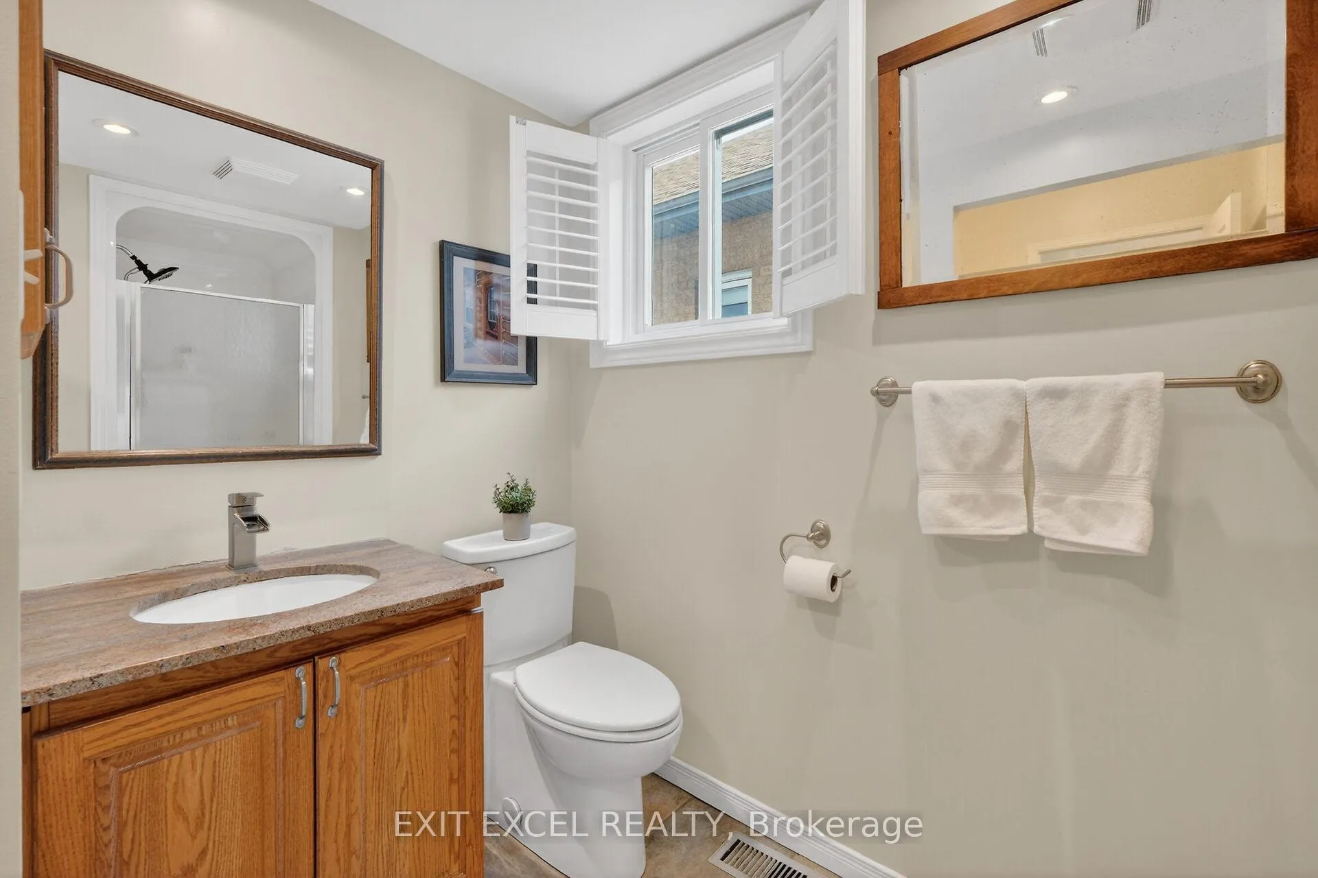 Photo 21 of 1554 Rosebella Avenue, Ottawa, Blossom Park/Kemp Park/Findlay Creek — HOMEH