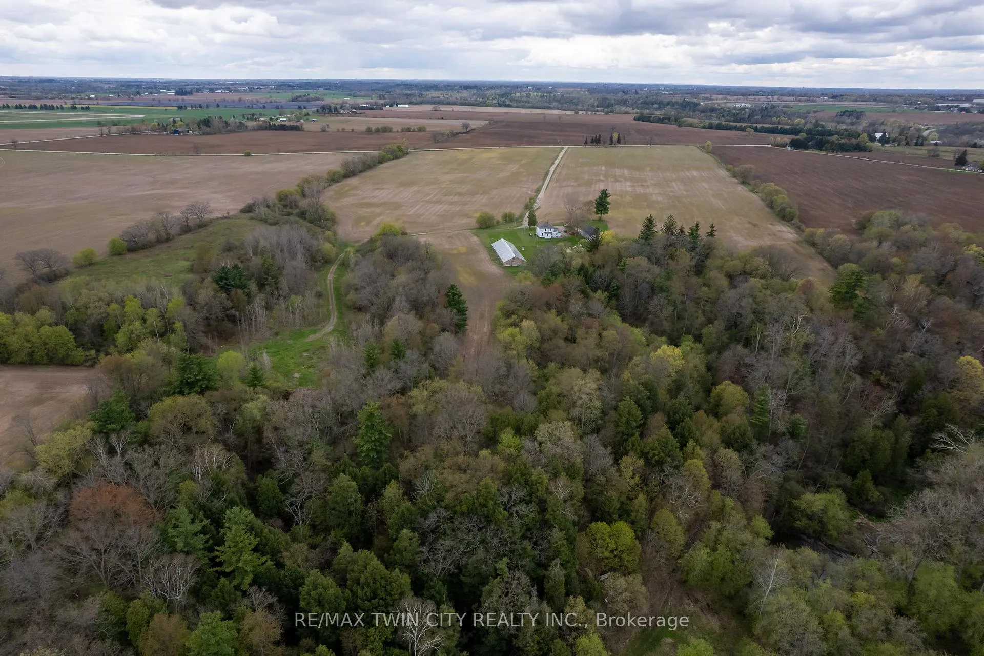 Photo 6 of 47 Pottruff Road, Brant, Brantford Twp — HOMEH