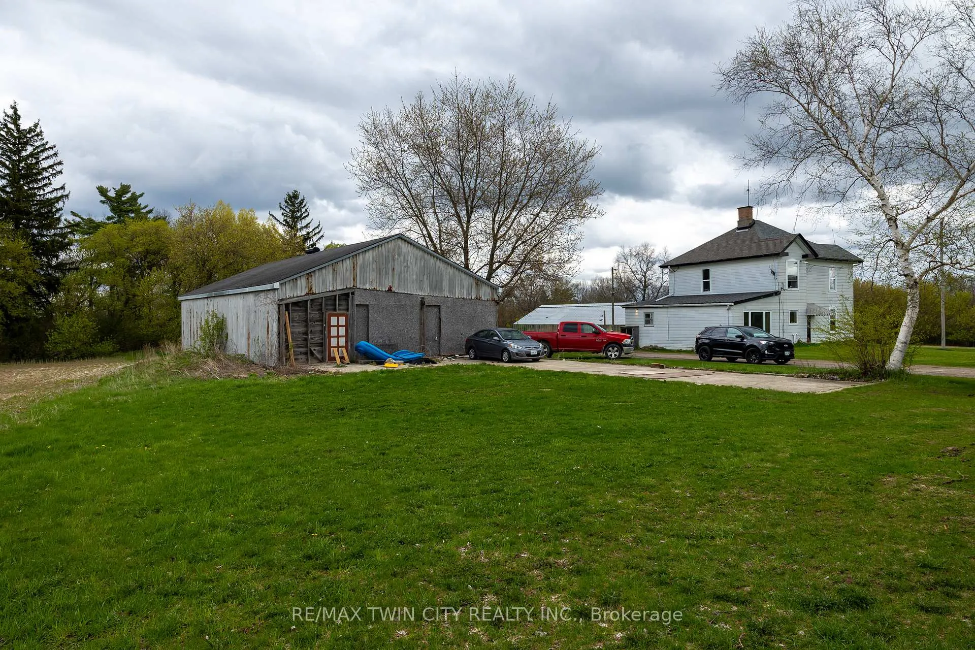 Photo 10 of 47 Pottruff Road, Brant, Brantford Twp — HOMEH