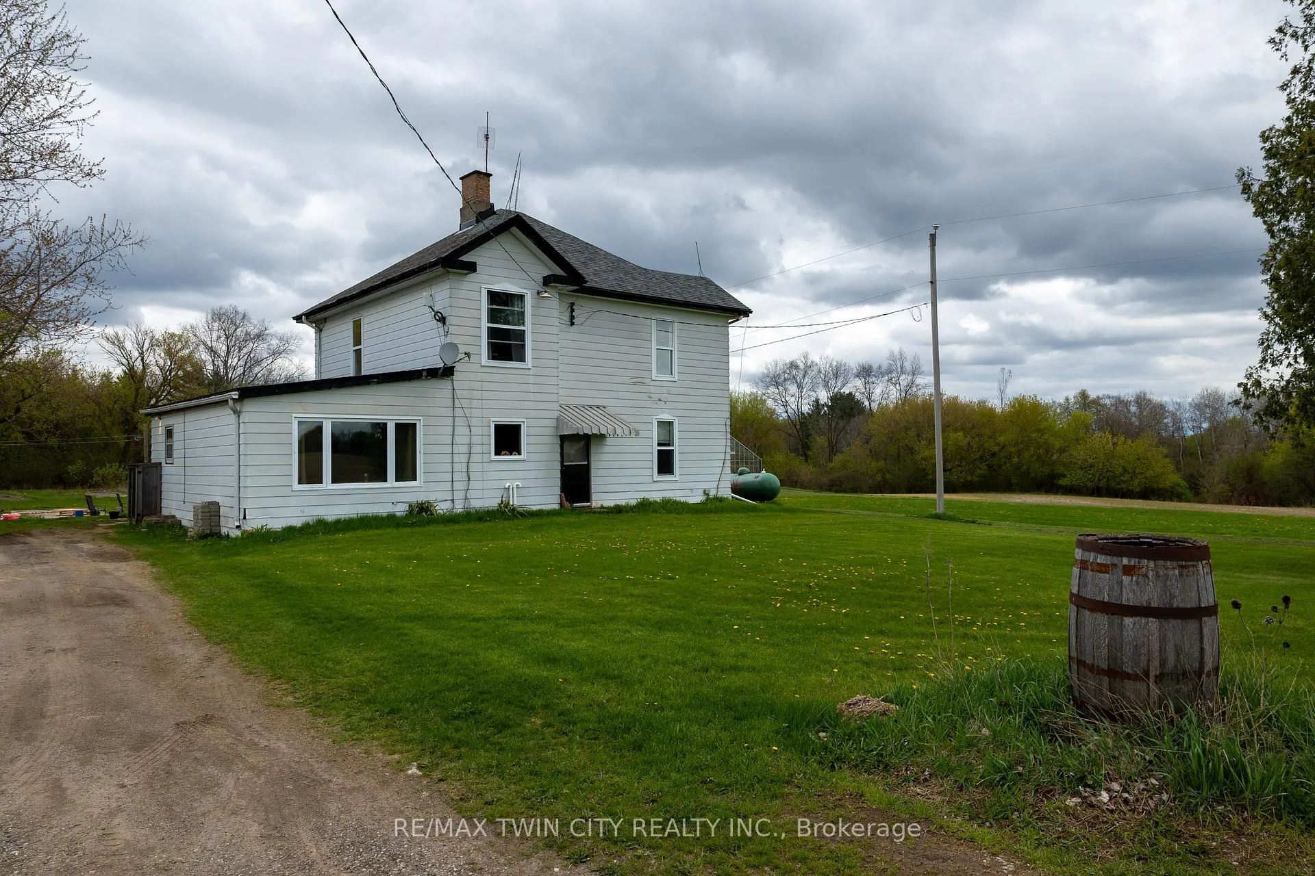 Photo 18 of 47 Pottruff Road, Brant, Brantford Twp — HOMEH