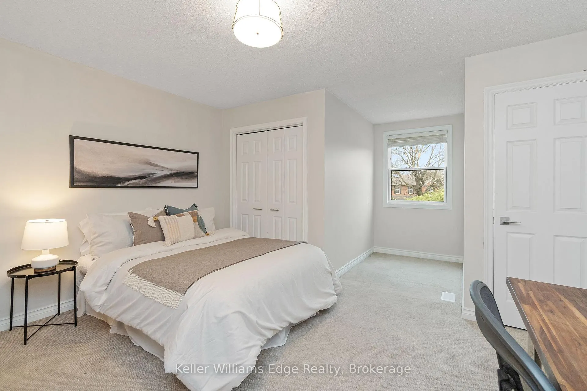 Photo 29 of 427 Mackay Court, Burlington, Shoreacres — HOMEH