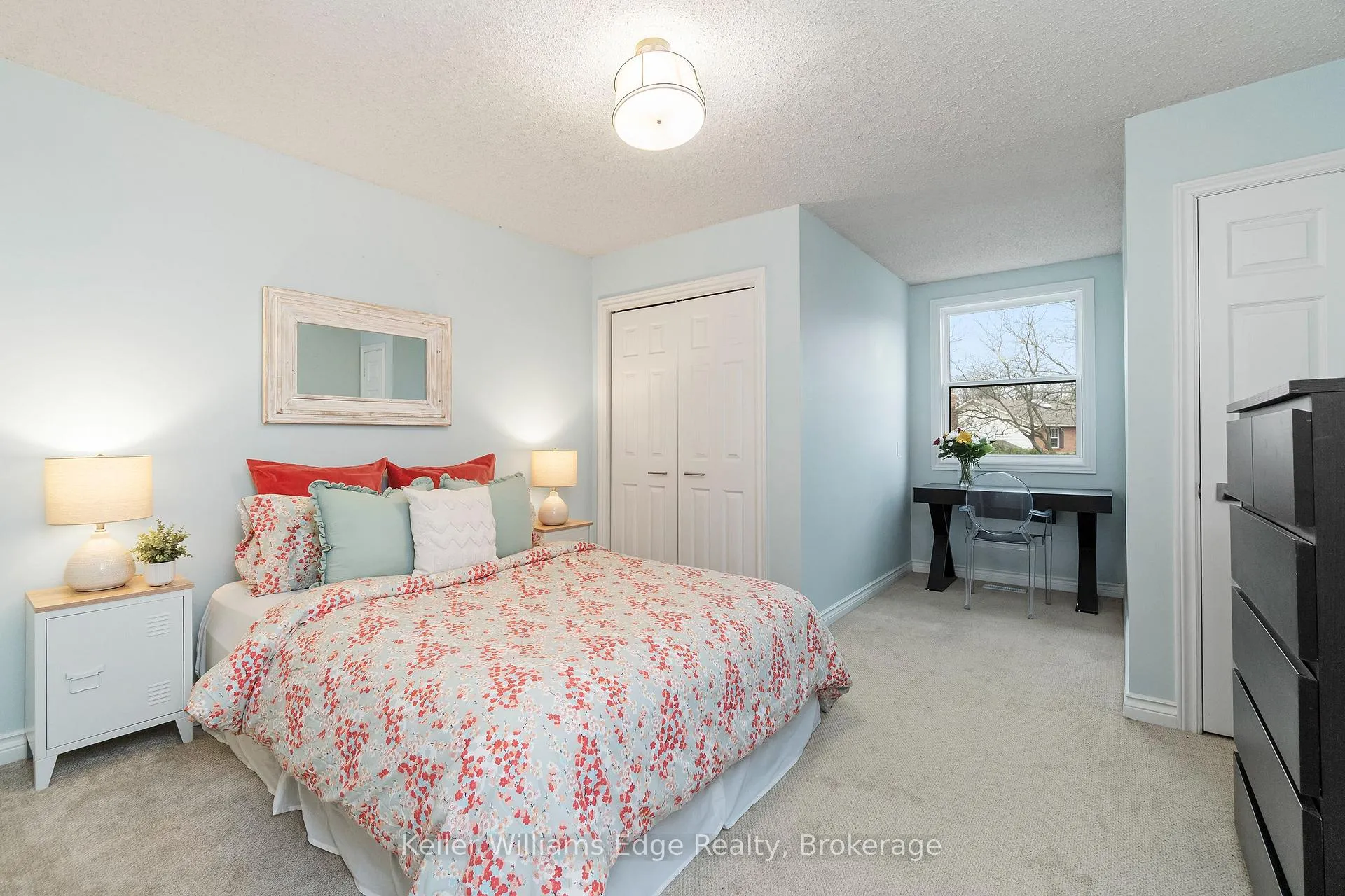 Photo 30 of 427 Mackay Court, Burlington, Shoreacres — HOMEH
