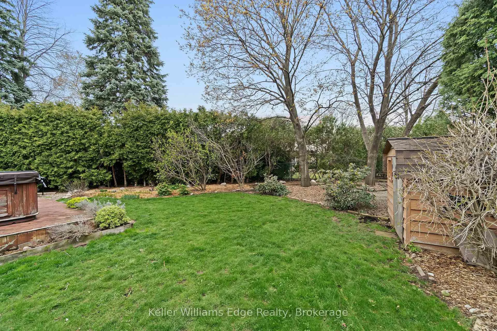 Photo 44 of 427 Mackay Court, Burlington, Shoreacres — HOMEH