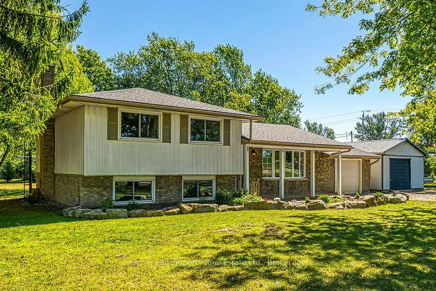 Photo 3 of 795 Port Maitland Road, Haldimand, Dunnville — HOMEH