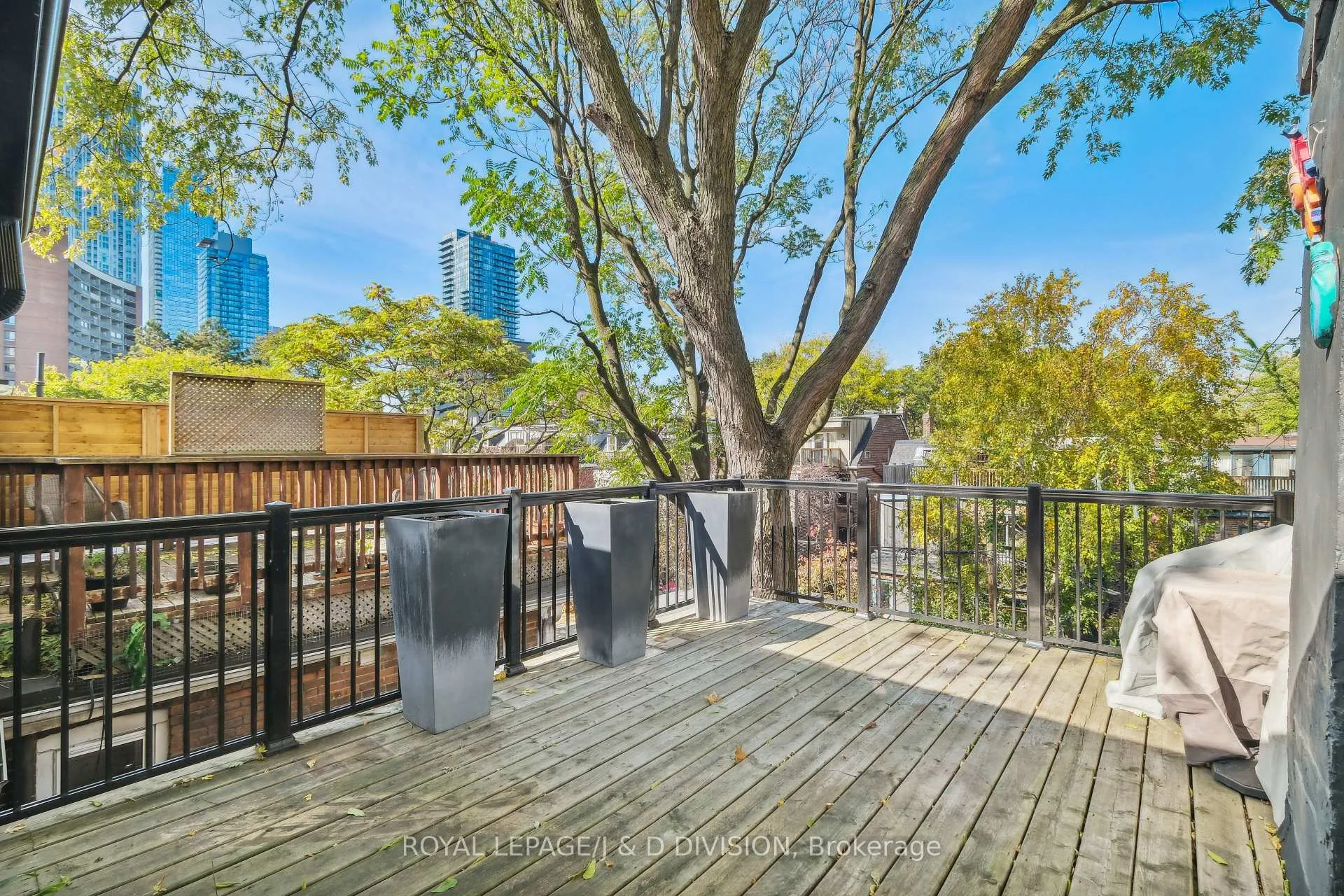 Photo 26 of 88 Asquith Avenue, Toronto, Rosedale-Moore Park — HOMEH
