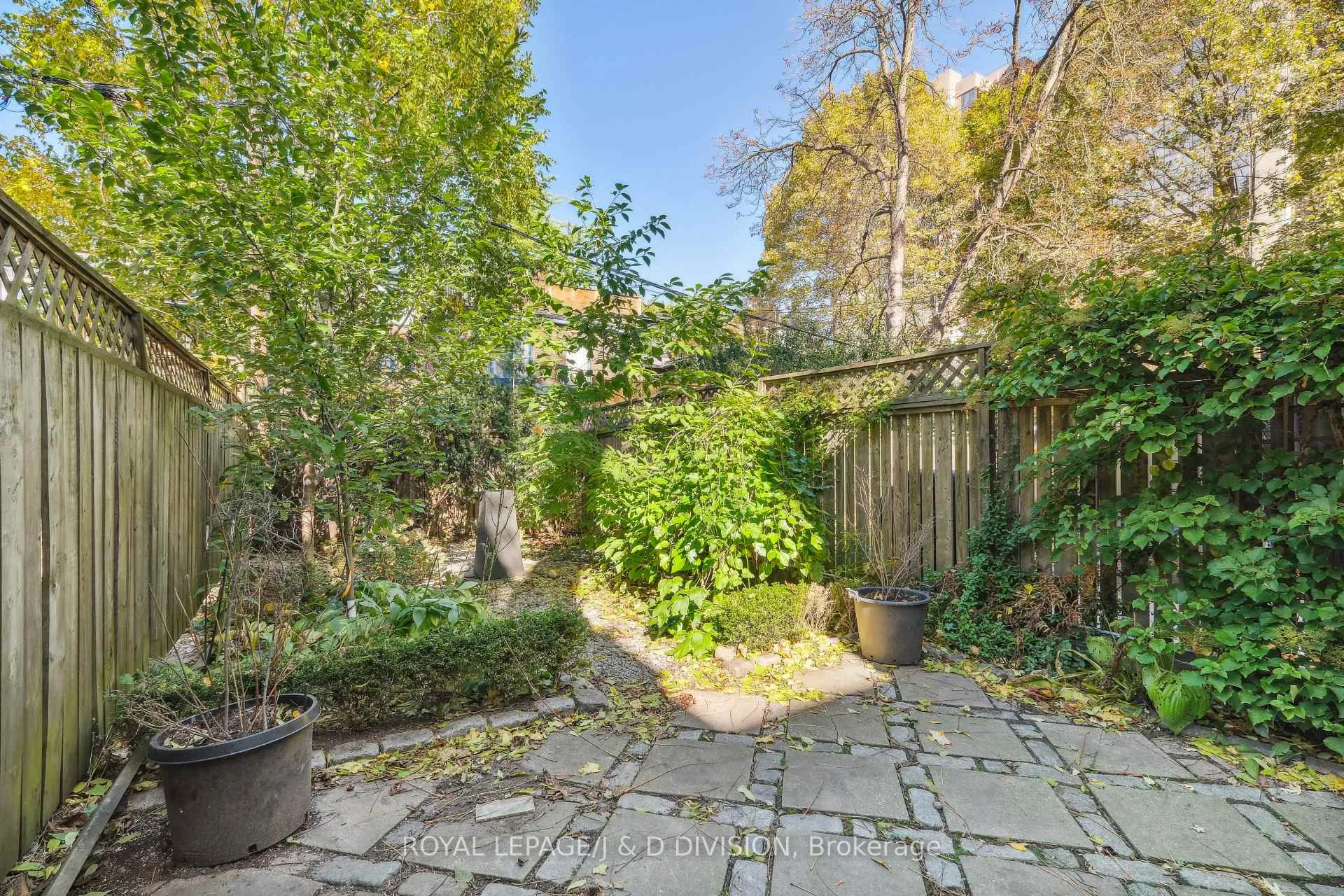 Photo 36 of 88 Asquith Avenue, Toronto, Rosedale-Moore Park — HOMEH