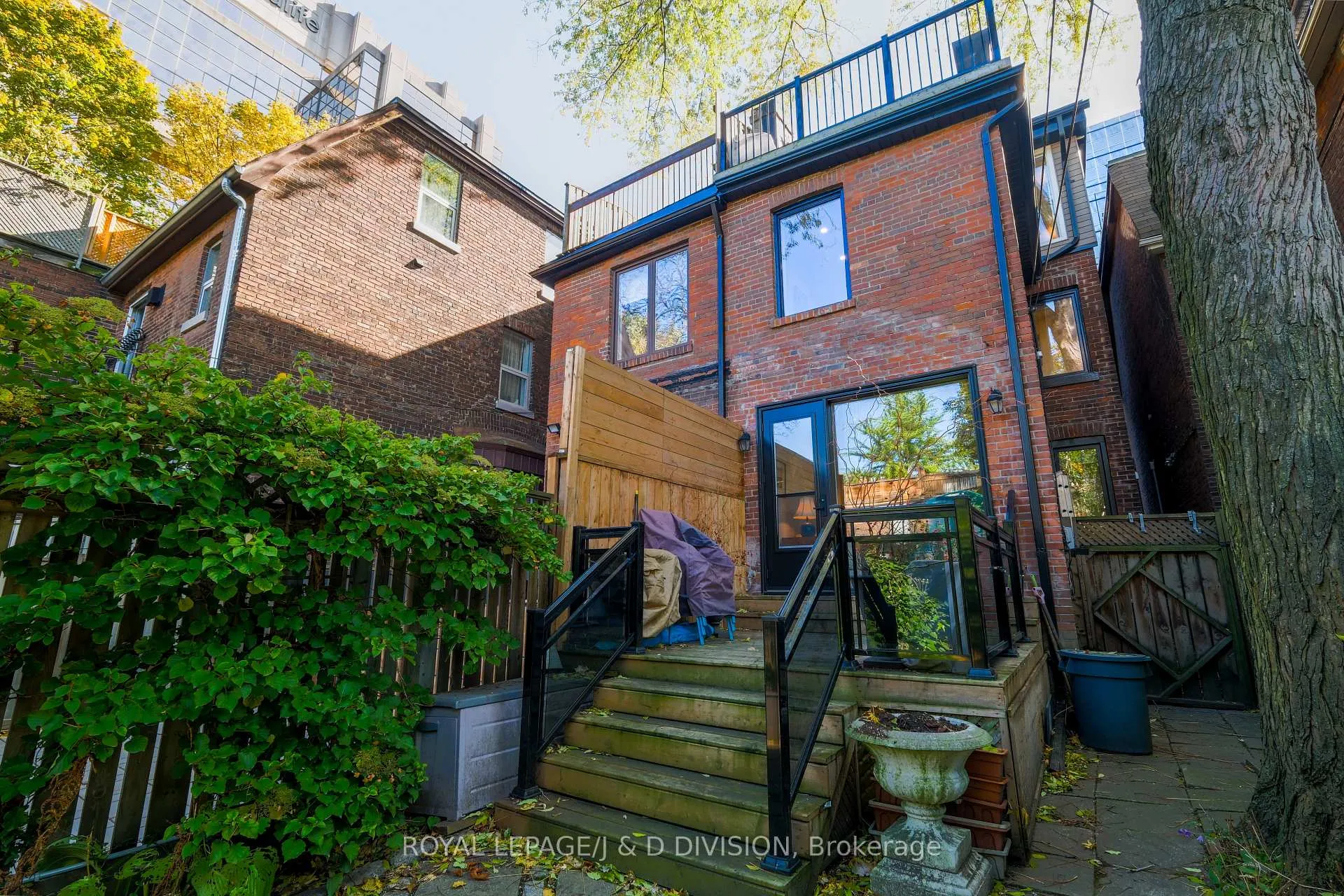 Photo 39 of 88 Asquith Avenue, Toronto, Rosedale-Moore Park — HOMEH
