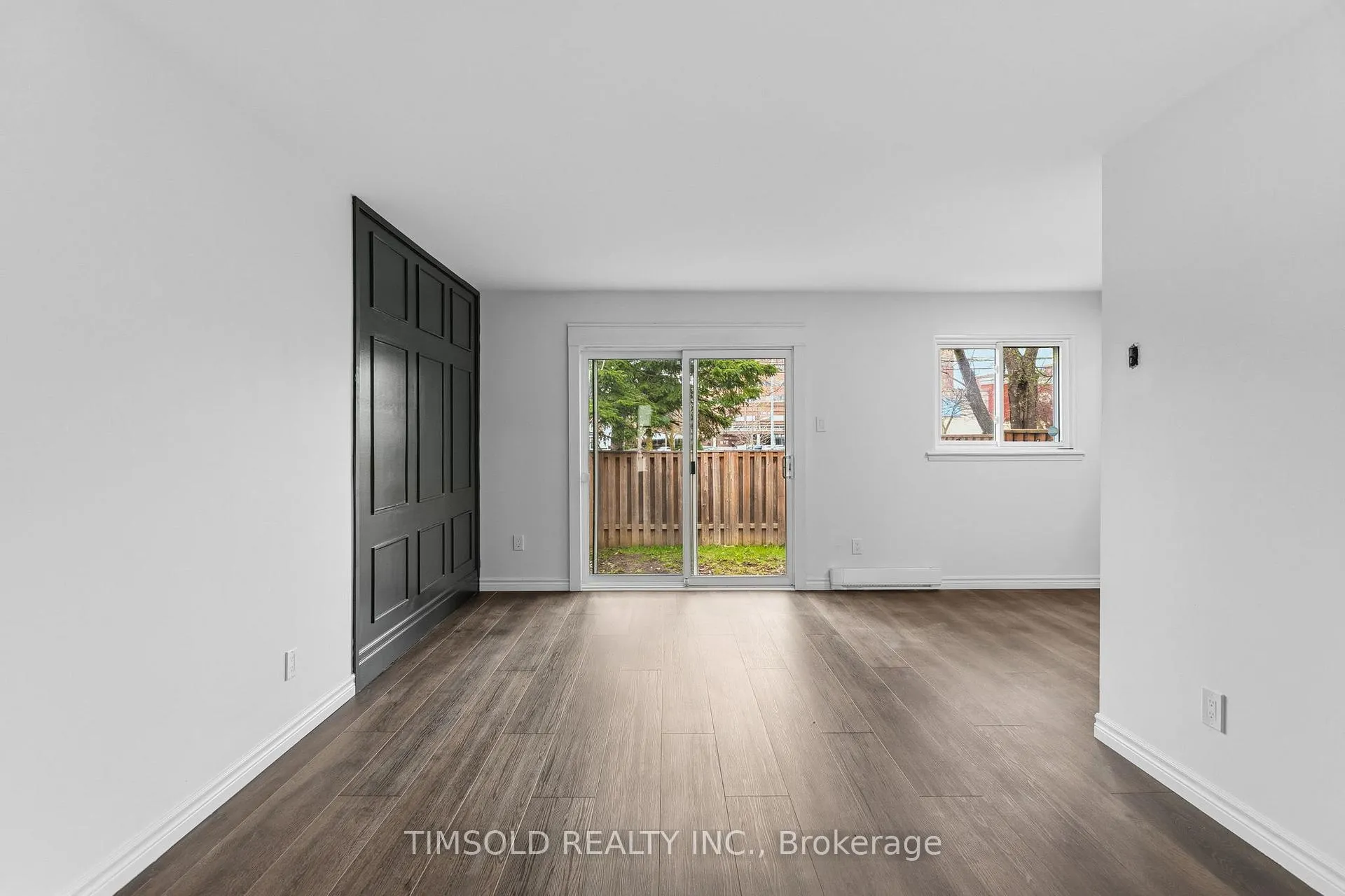 Photo 7 of 14 Gordon Way, Markham, Aileen-Willowbrook — HOMEH
