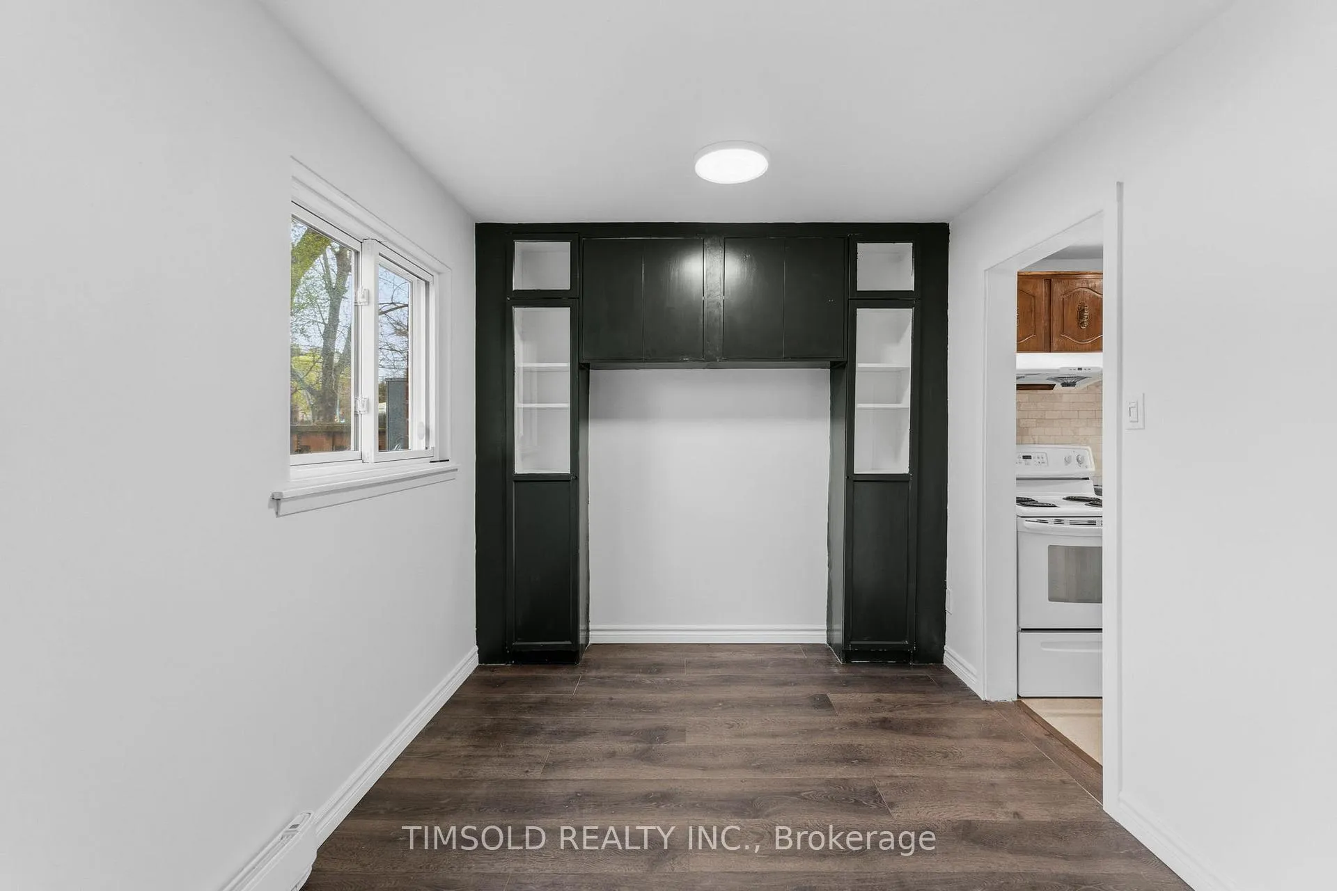 Photo 10 of 14 Gordon Way, Markham, Aileen-Willowbrook — HOMEH