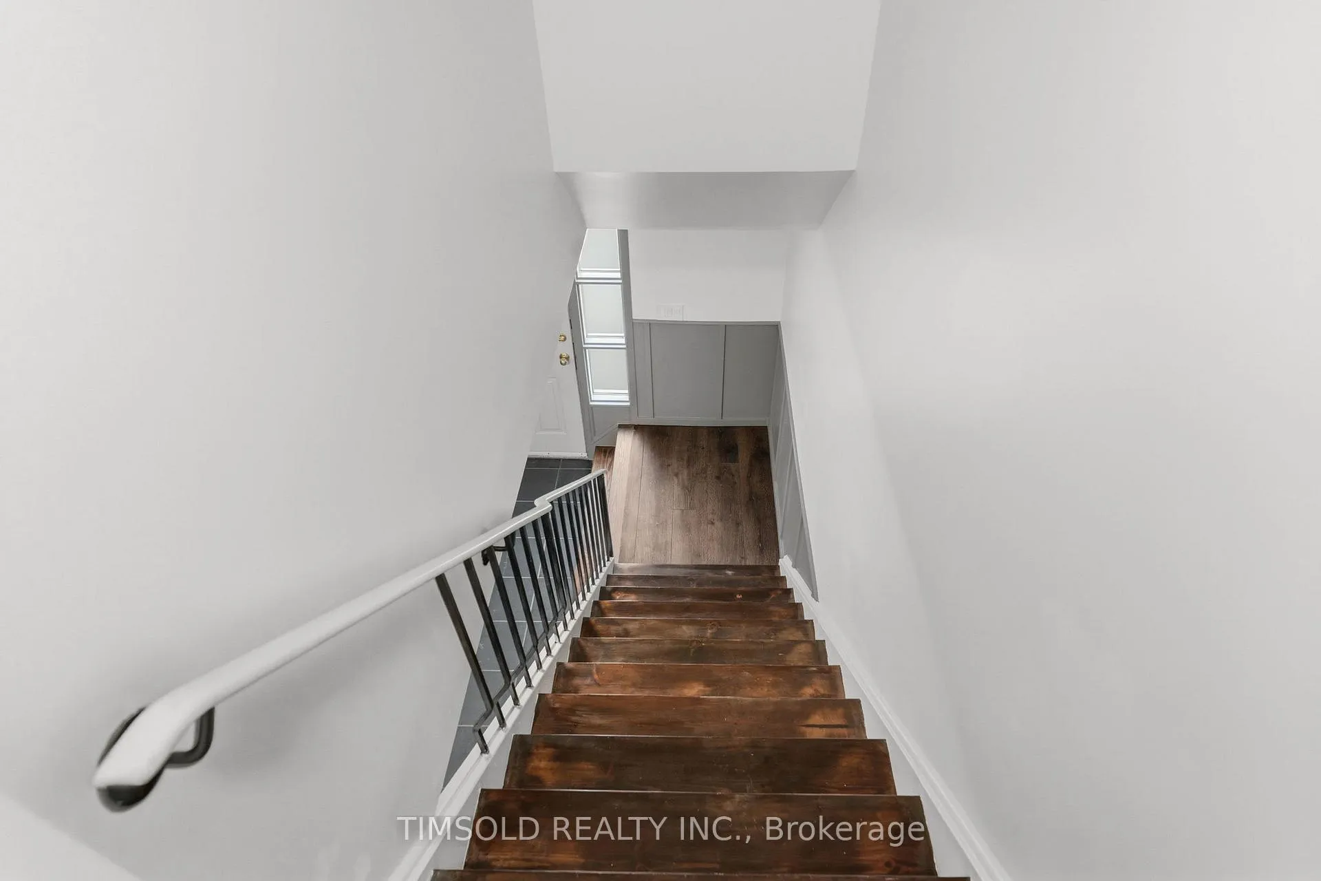 Photo 17 of 14 Gordon Way, Markham, Aileen-Willowbrook — HOMEH