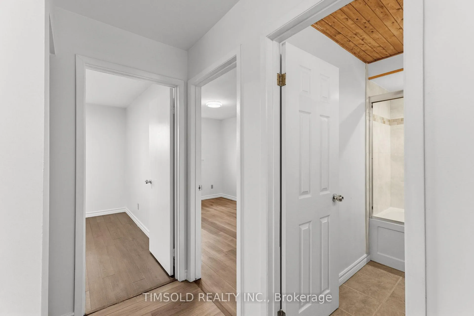 Photo 18 of 14 Gordon Way, Markham, Aileen-Willowbrook — HOMEH