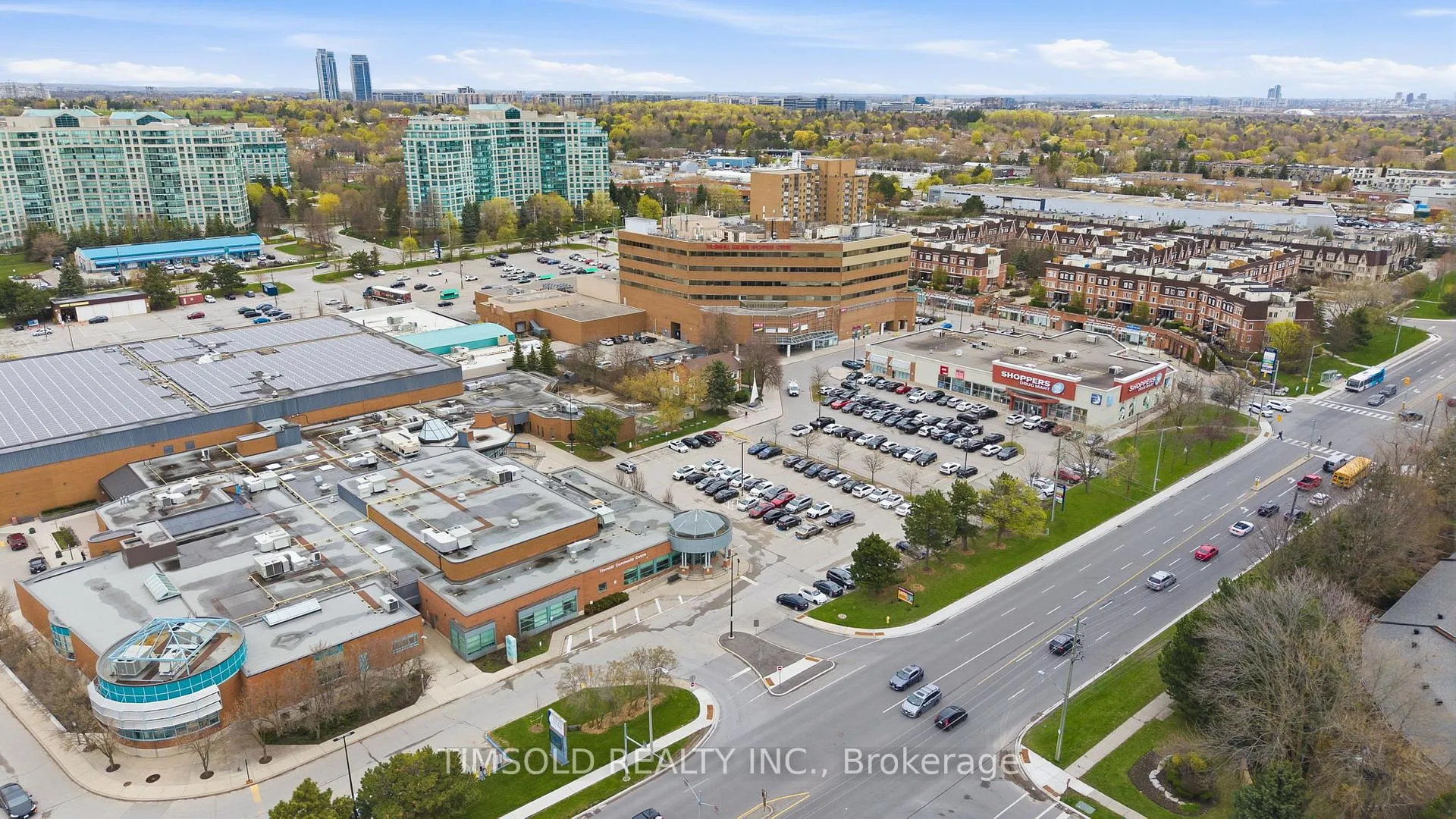 Photo 42 of 14 Gordon Way, Markham, Aileen-Willowbrook — HOMEH