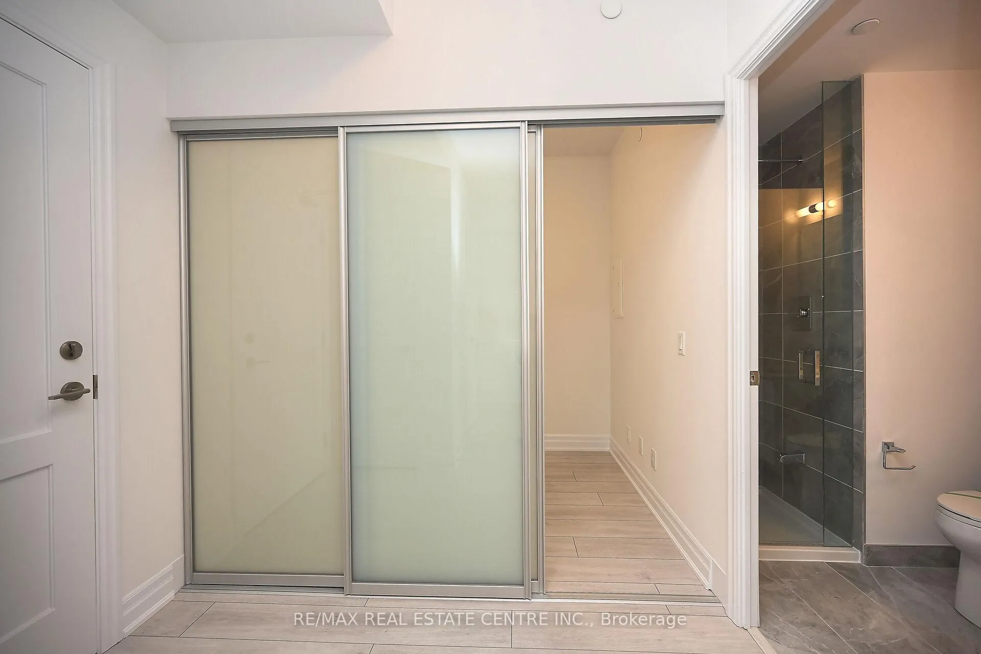 Photo 25 of Unit 707, 30 Elm Drive W, Mississauga, City Centre — HOMEH