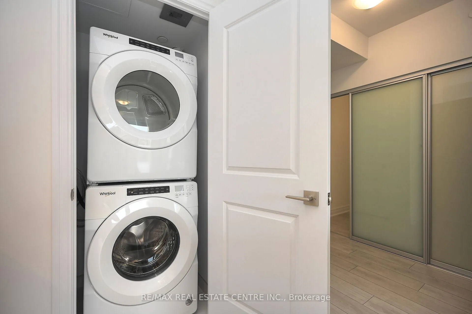 Photo 39 of Unit 707, 30 Elm Drive W, Mississauga, City Centre — HOMEH