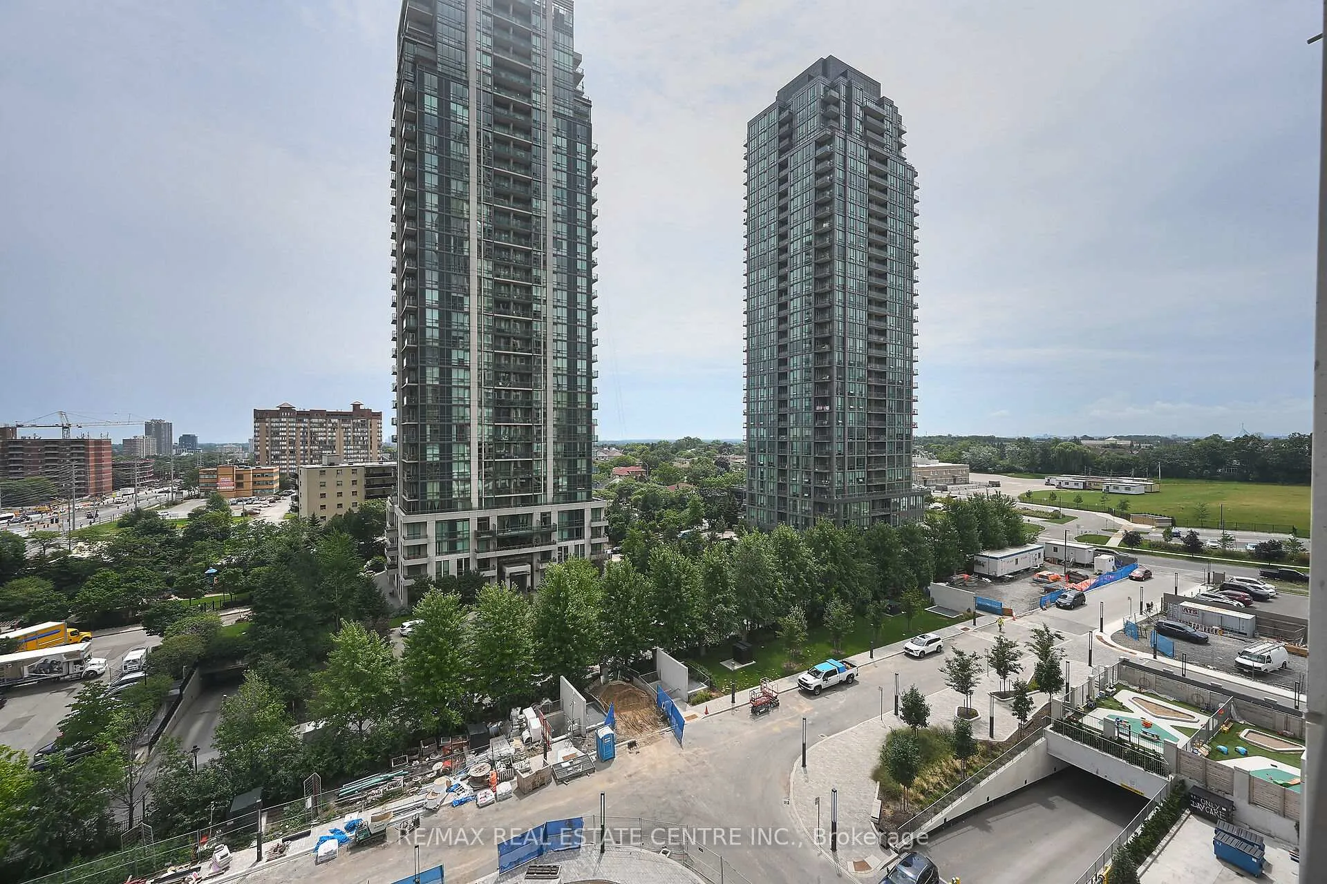 Photo 44 of Unit 707, 30 Elm Drive W, Mississauga, City Centre — HOMEH