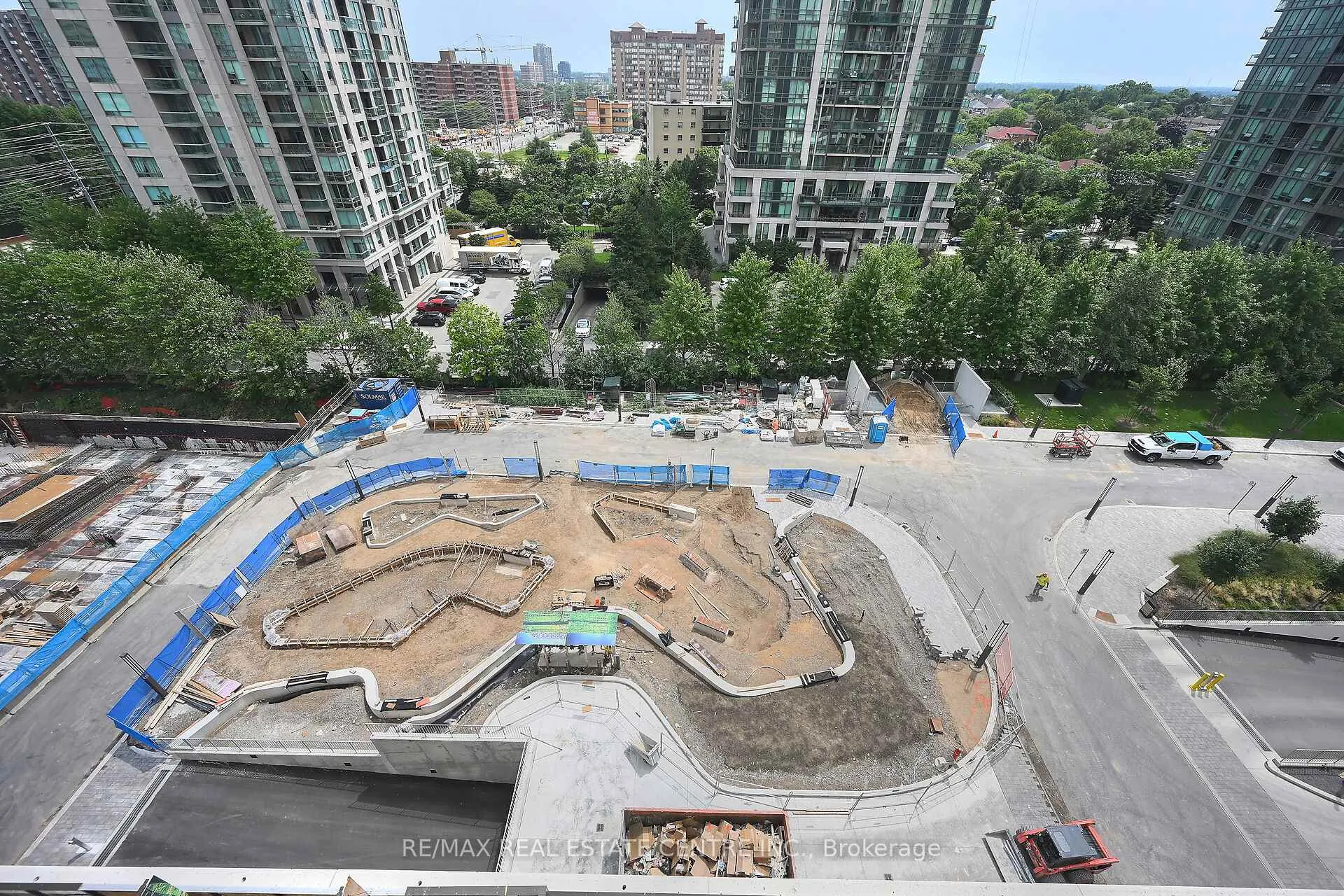 Photo 45 of Unit 707, 30 Elm Drive W, Mississauga, City Centre — HOMEH
