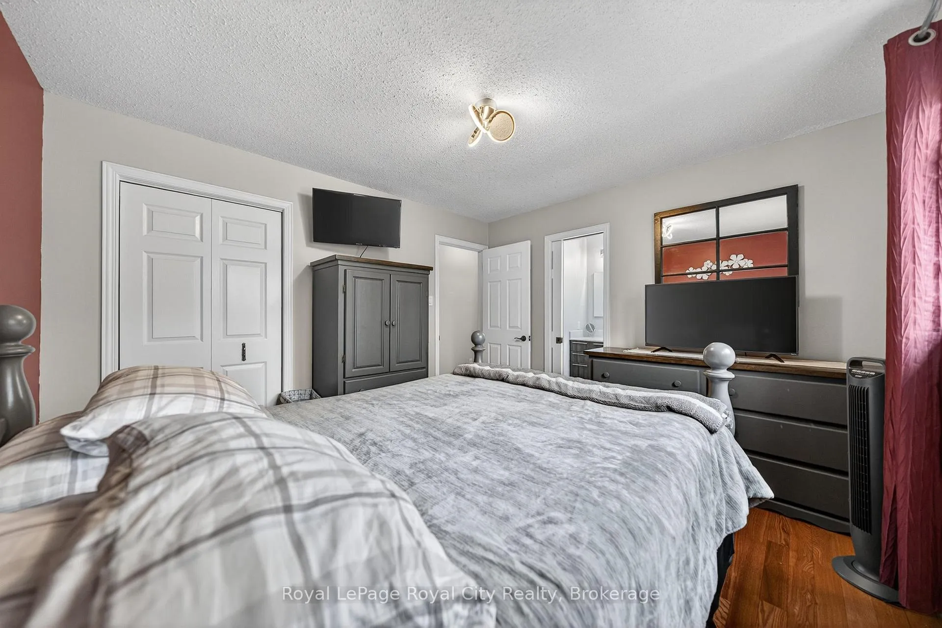 Photo 17 of 69 Sanderson Drive, Guelph, Willow West/Sugarbush/West Acres — HOMEH