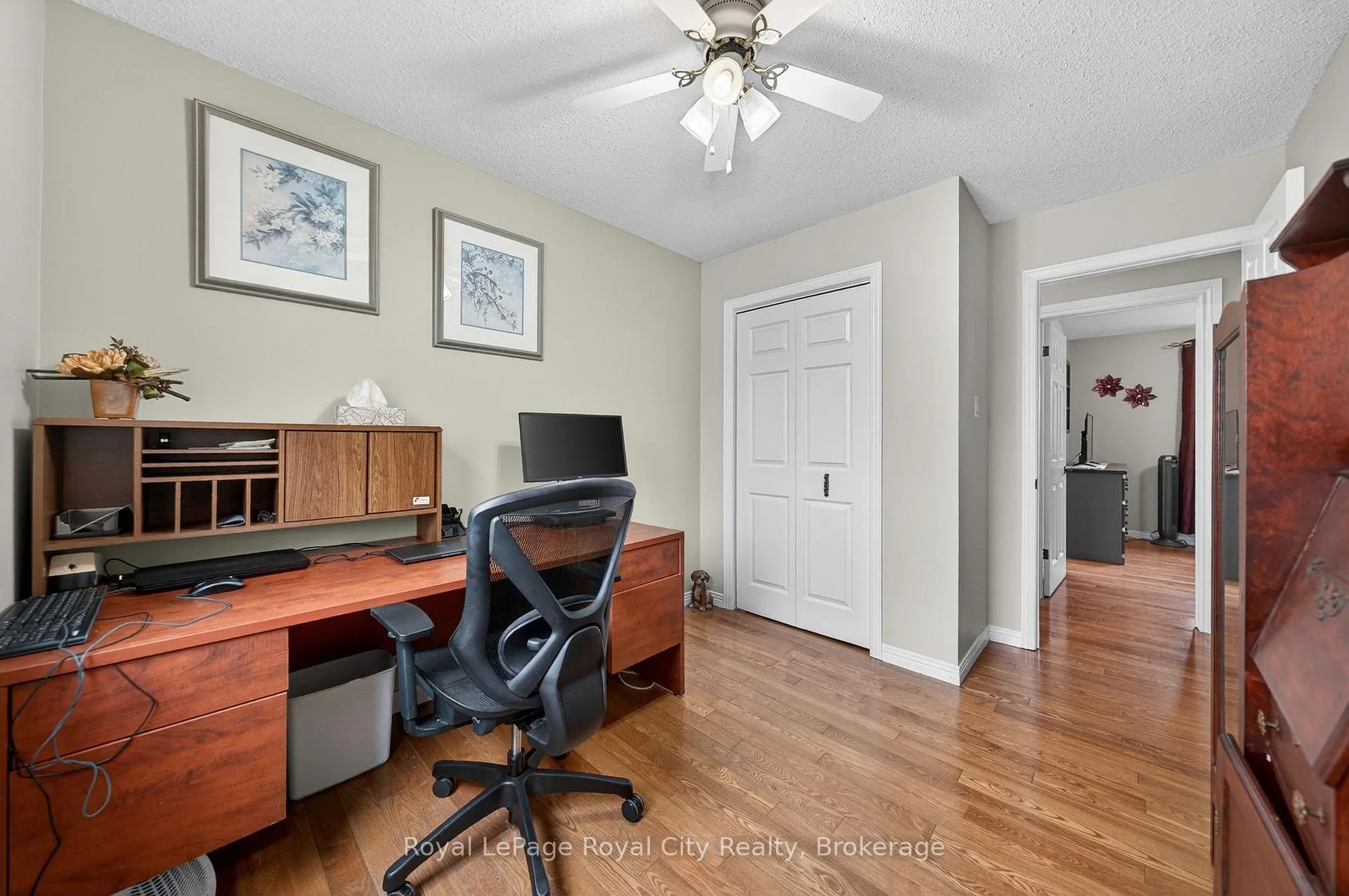 Photo 19 of 69 Sanderson Drive, Guelph, Willow West/Sugarbush/West Acres — HOMEH