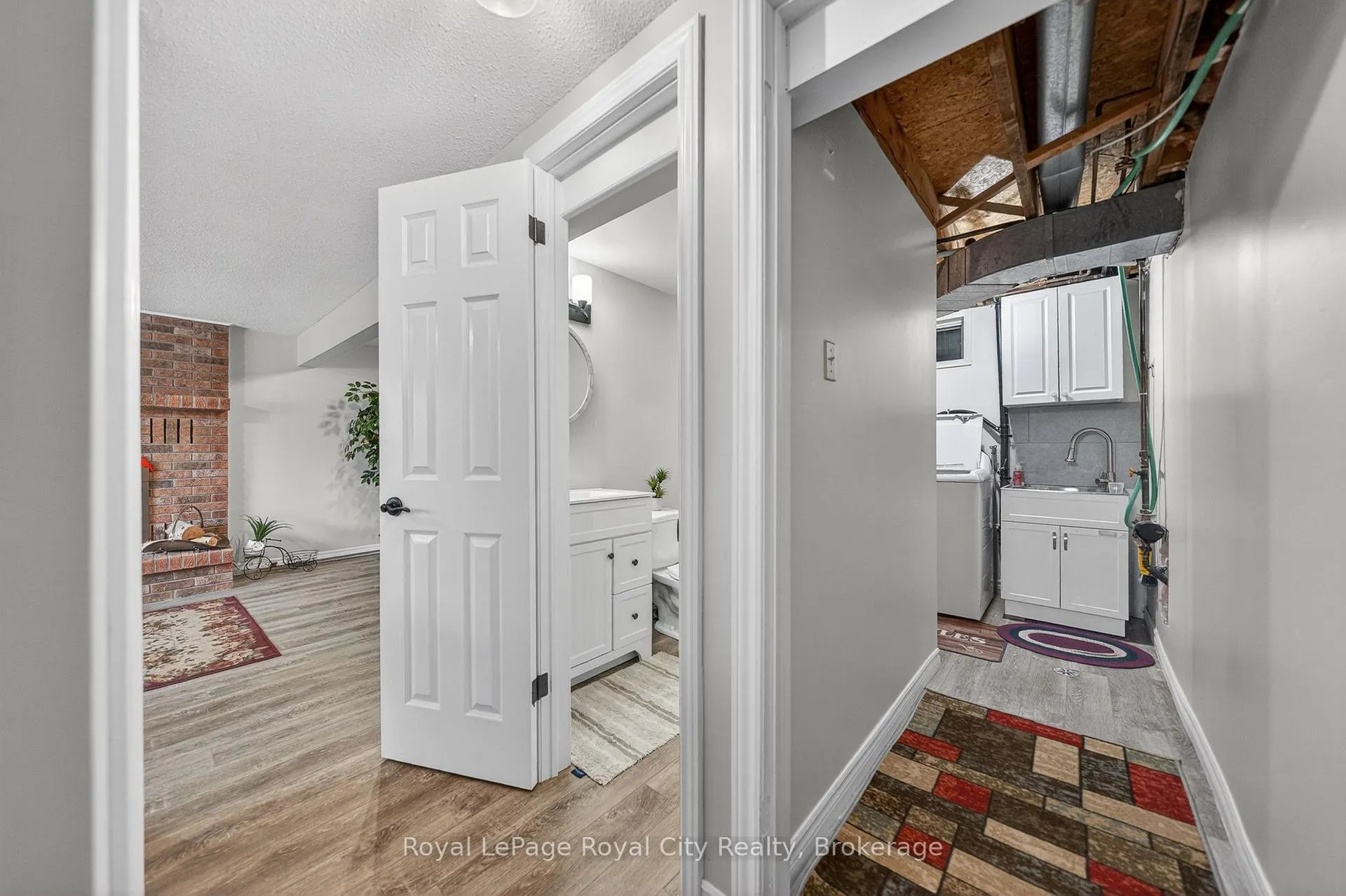 Photo 25 of 69 Sanderson Drive, Guelph, Willow West/Sugarbush/West Acres — HOMEH