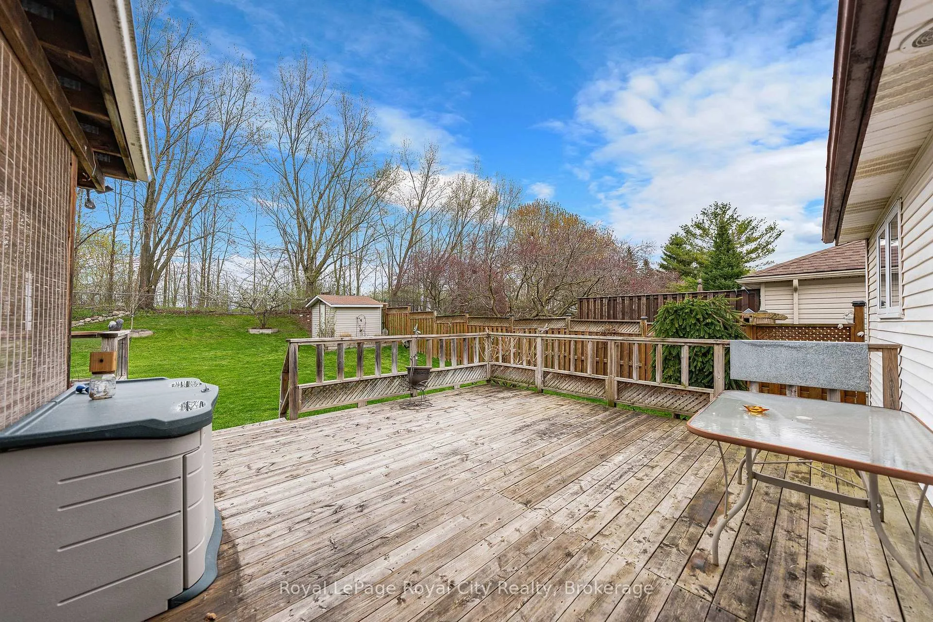 Photo 34 of 69 Sanderson Drive, Guelph, Willow West/Sugarbush/West Acres — HOMEH