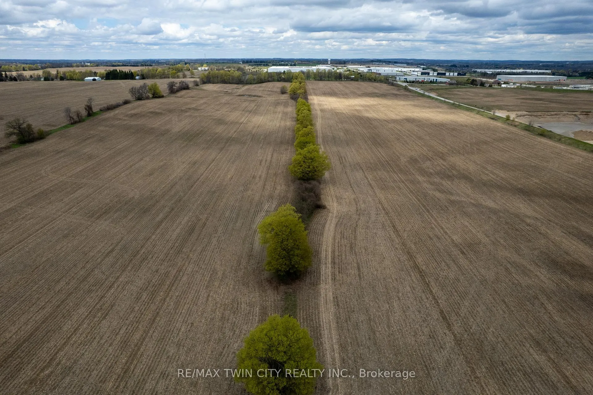 Photo 9 of 120 Bethel Road, Brant, Paris — HOMEH