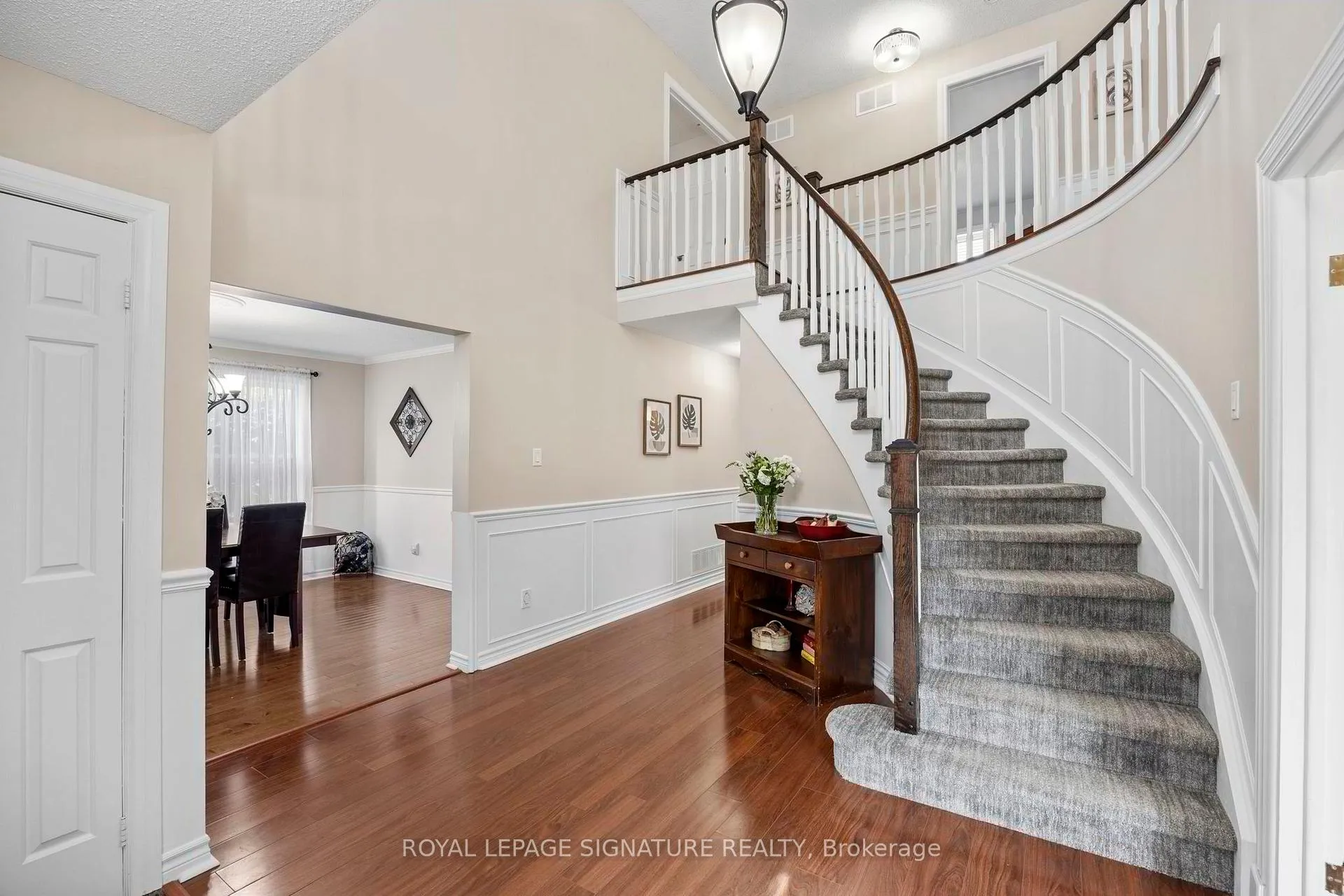 Photo 3 of 661 Weyburn Square, Pickering, Amberlea — HOMEH