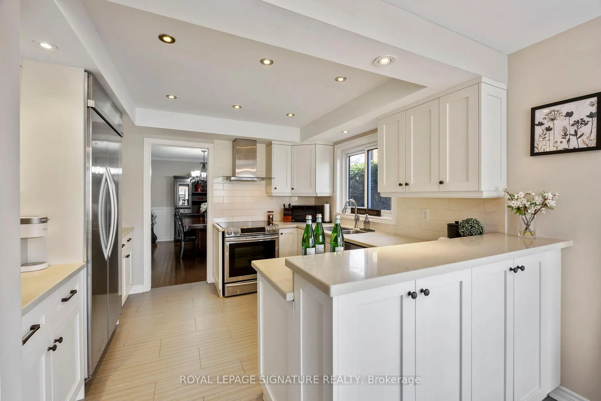 Photo 9 of 661 Weyburn Square, Pickering, Amberlea — HOMEH