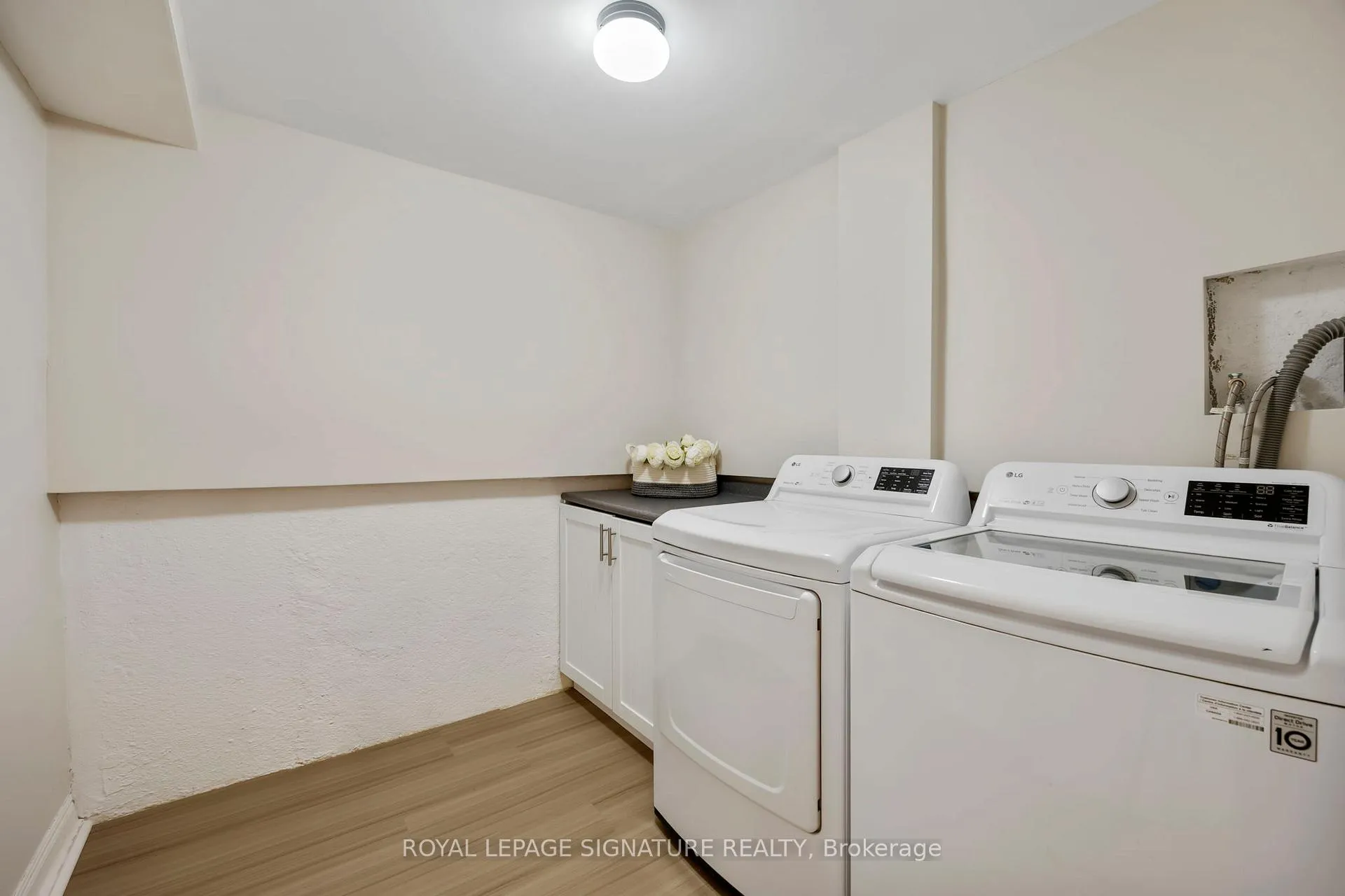 Photo 32 of 661 Weyburn Square, Pickering, Amberlea — HOMEH