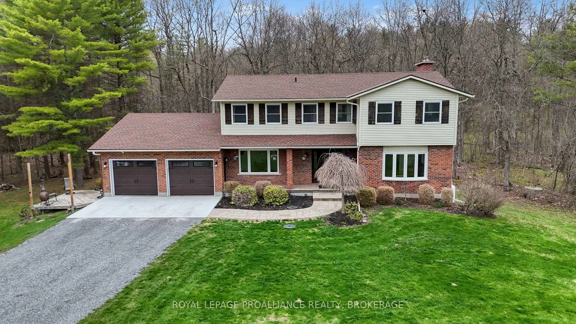 Photo 1 of 1081 Knight'S Lane, Frontenac, Frontenac South — HOMEH