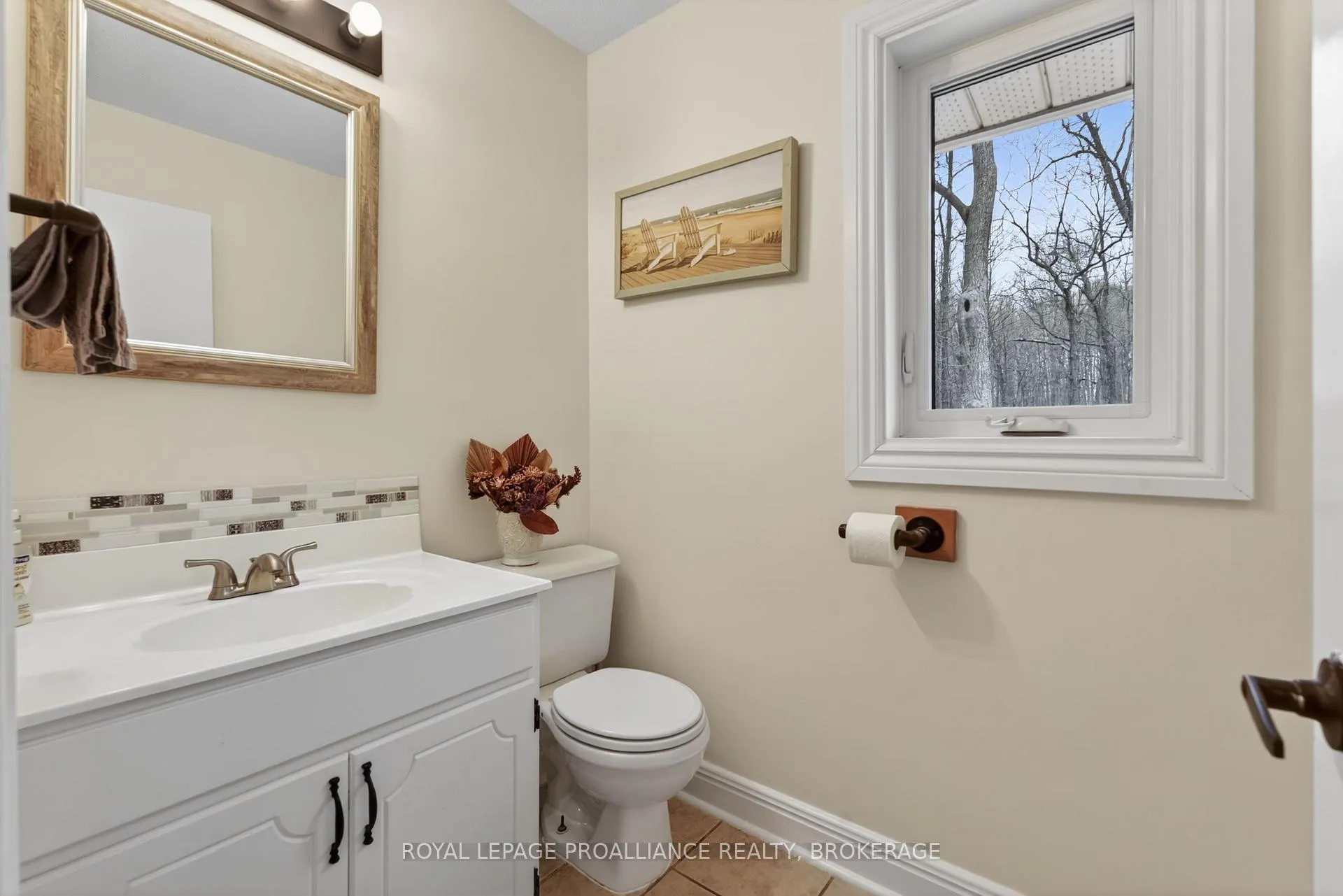 Photo 15 of 1081 Knight'S Lane, Frontenac, Frontenac South — HOMEH
