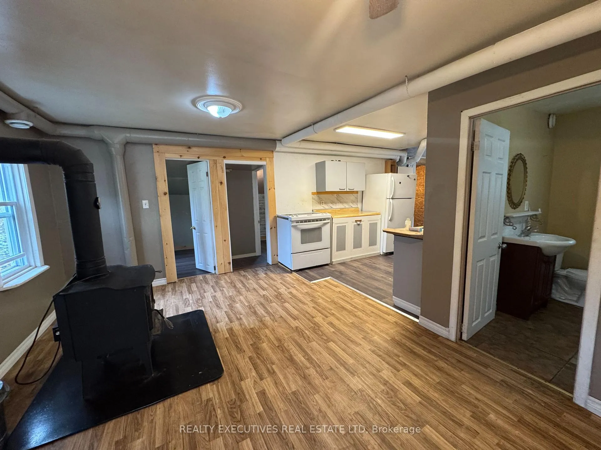 Photo 11 of 10146 509 Road N, Frontenac, Frontenac North — HOMEH